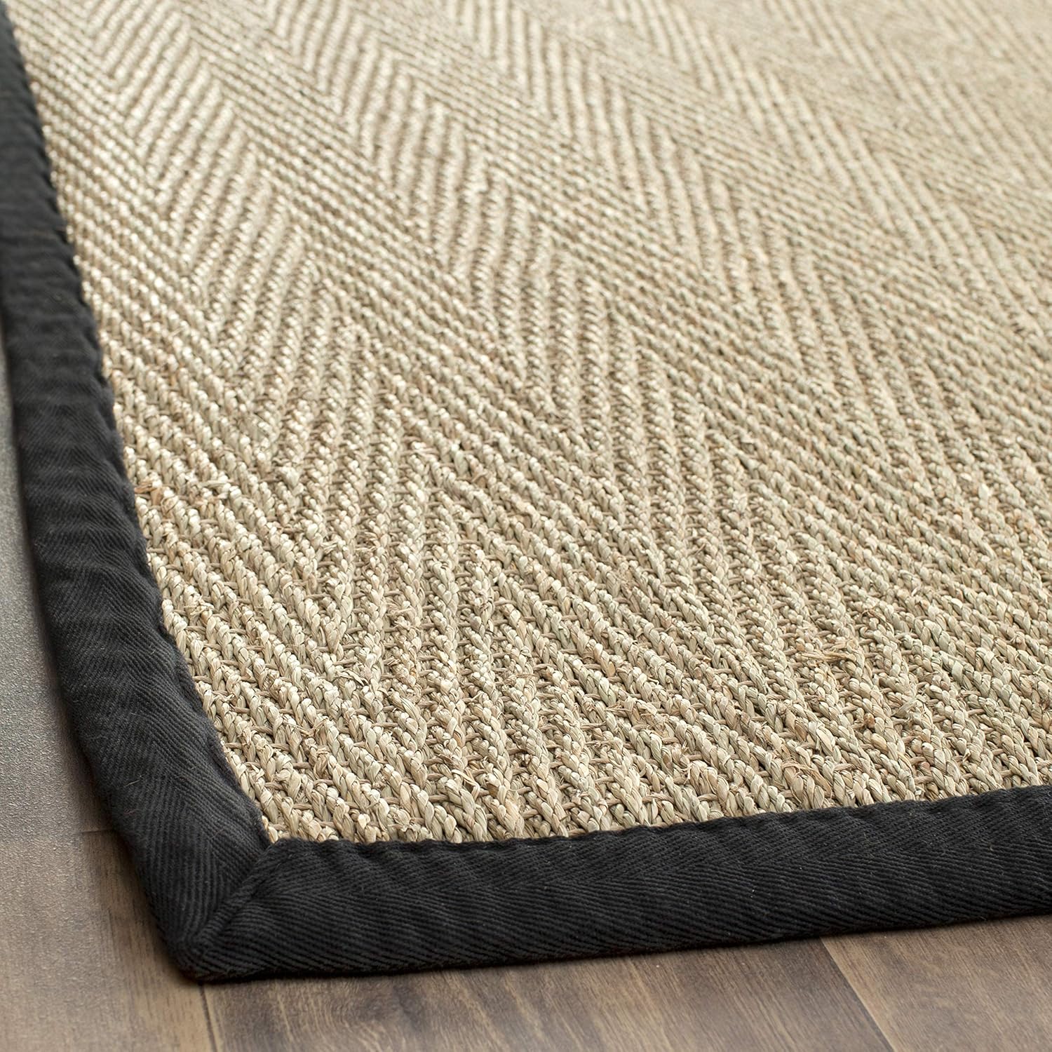 SAFAVIEH Natural Fiber Collection Runner Rug - 2'6" x 6', Natural & Black, Seagrass, Herringbone Pattern with Border (NF115C)