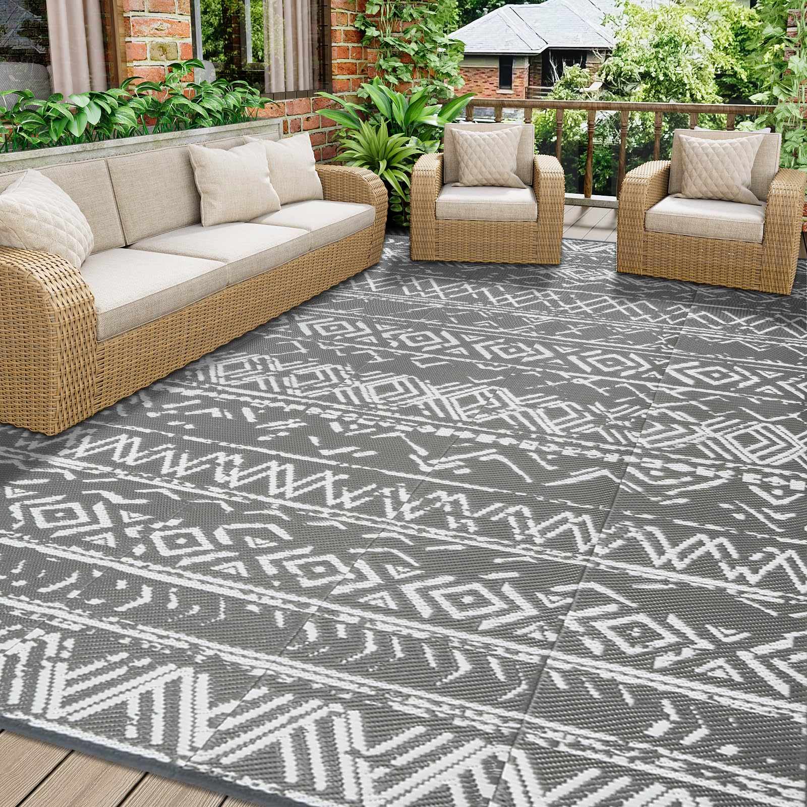 Homcomodar Outdoor Teppich für Patio Clearance 180x270cm Grau Kunststoff Stroh Teppich UV-beständige Camping Matte wasserdichte Patio Teppiche Reversible Matte für BBQ Picknick Balkon Beach Deck