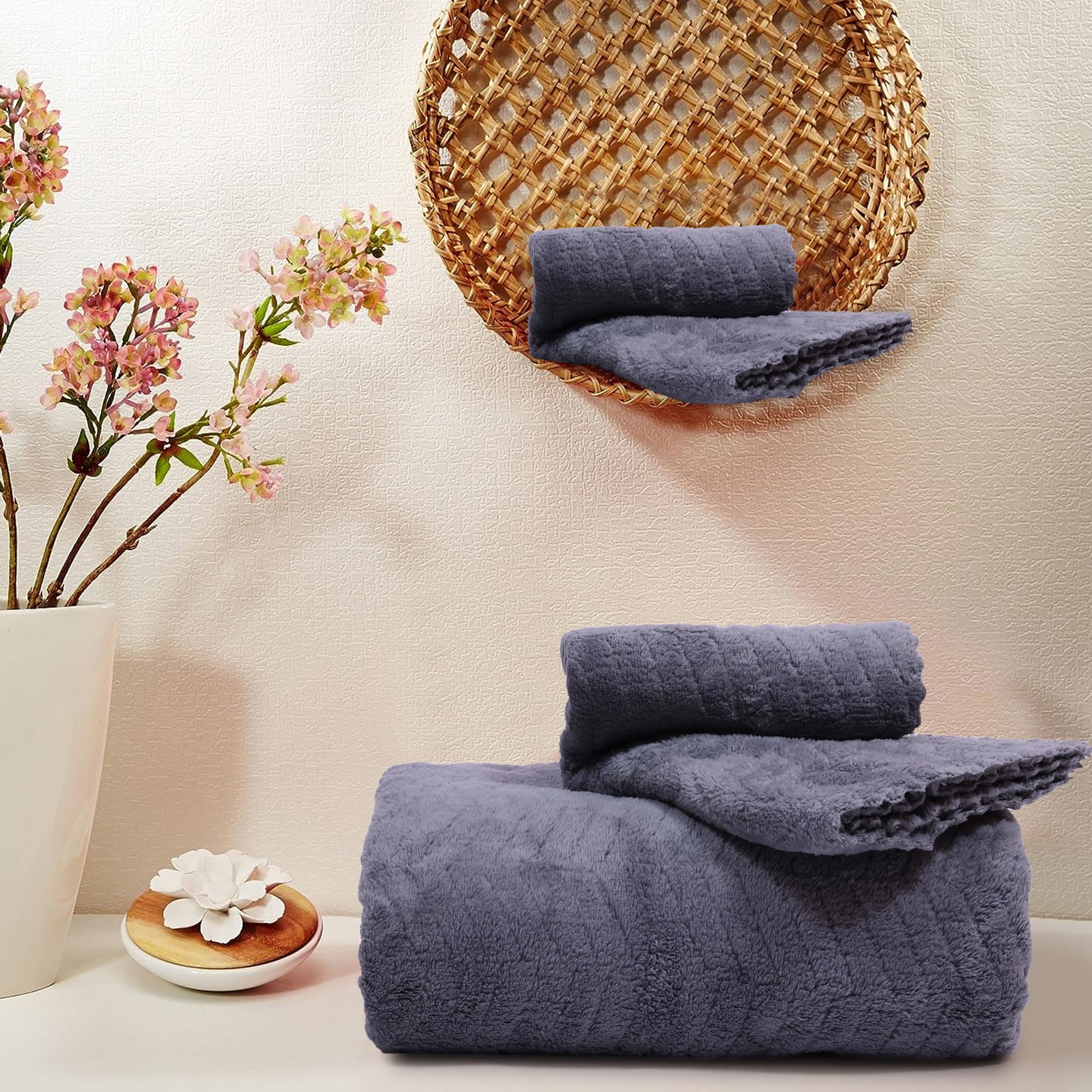 HomeCloud Ultra Soft 400 GSM Bath Towel Set | 3X Softer Than Cotton Towels | Highly Absorbent & Ultra Fast Dry | Perfect for Home, Pool, Spa & Gym |Set of 2 (1 Bath (140x70cm), 1 Face Towel (75x35cm)