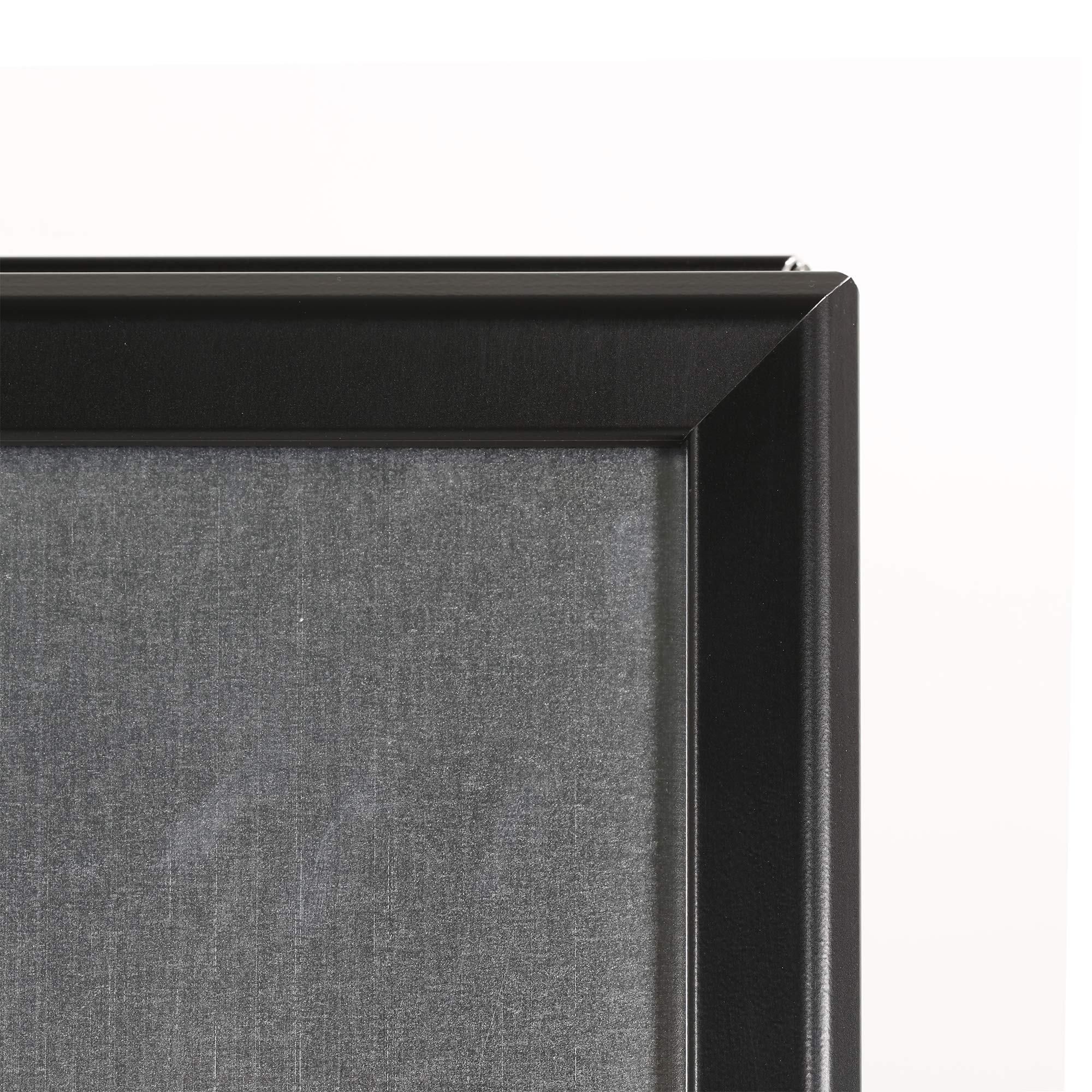 Kundenstopper DIN A1 | Gehweg Aufsteller mit 32mm Profil in schwarz | Preisschilder Aufsteller, Plakatständer, kundenstopper wetterfest, Bilderrahmen A1