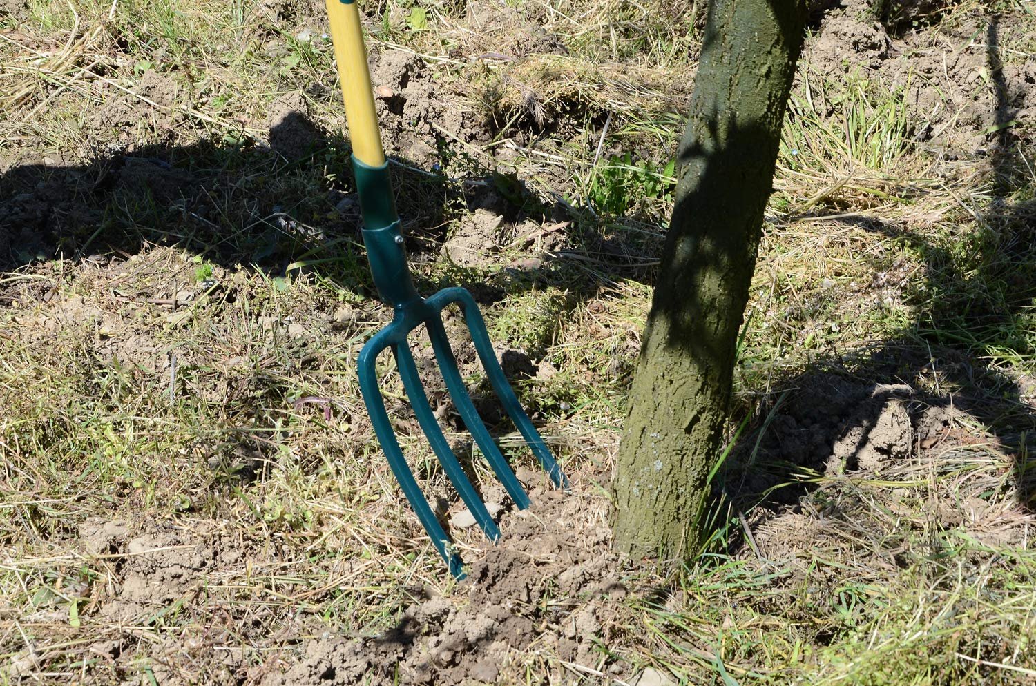 Fiskars 438302 - Horca (para cavar, 4 dientes cuadrados, 30 cm)