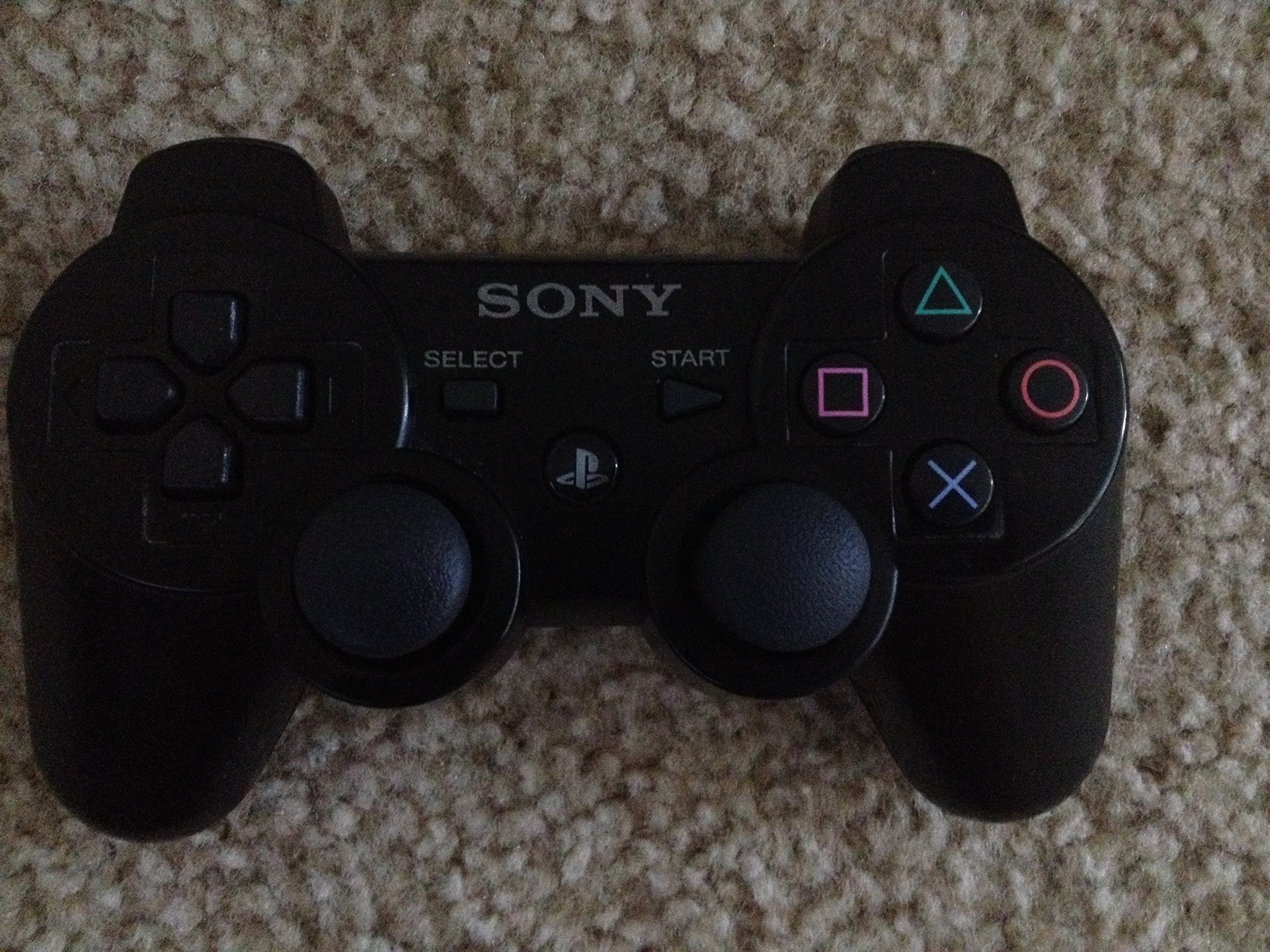 Console Playstation 3 (dd 80 go) + Need for Speed Undercover