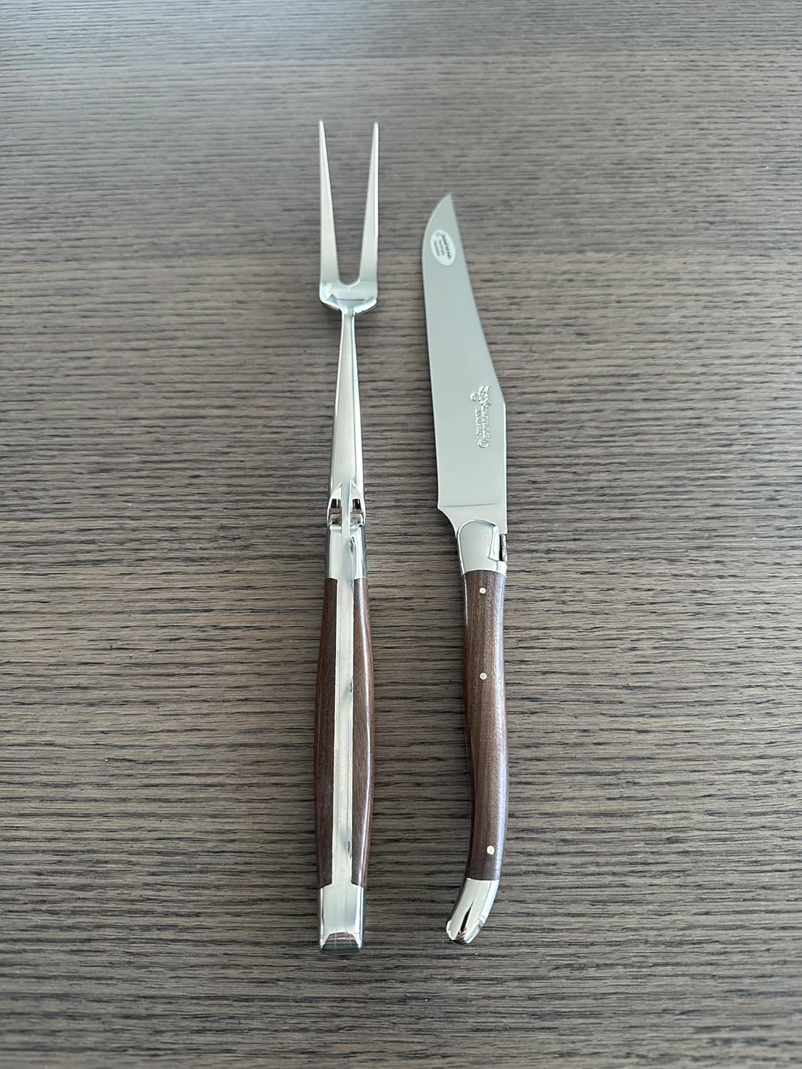 Laguiole en Aubrac 2-Piece Stainless Steel Carving Set, Carving Fork And Carving Knife With Morado Rosewood Handles