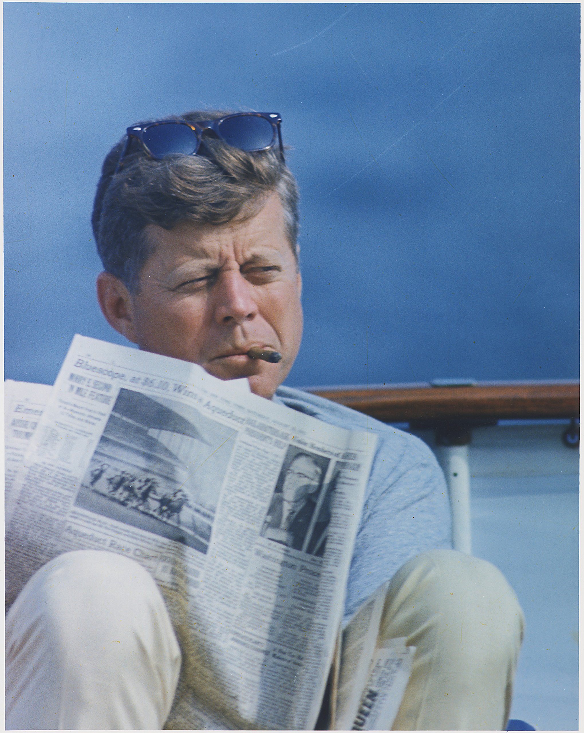 ConversationPrints JOHN F KENNEDY SMOKING CIGAR GLOSSY POSTER PICTURE PHOTO BANNER jfk jack