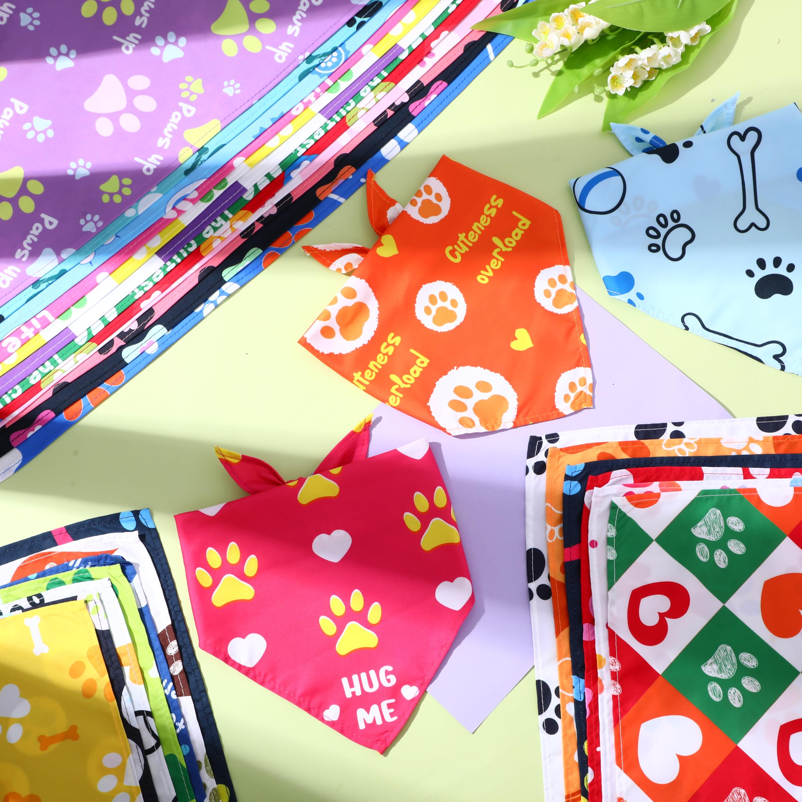 Hundehalstücher mit Pfotenabdruck, verstellbar, waschbar, Halstuch, Haustierkostüm, Zubehör für kleine bis große Katzen, Hunde, 60 Stück