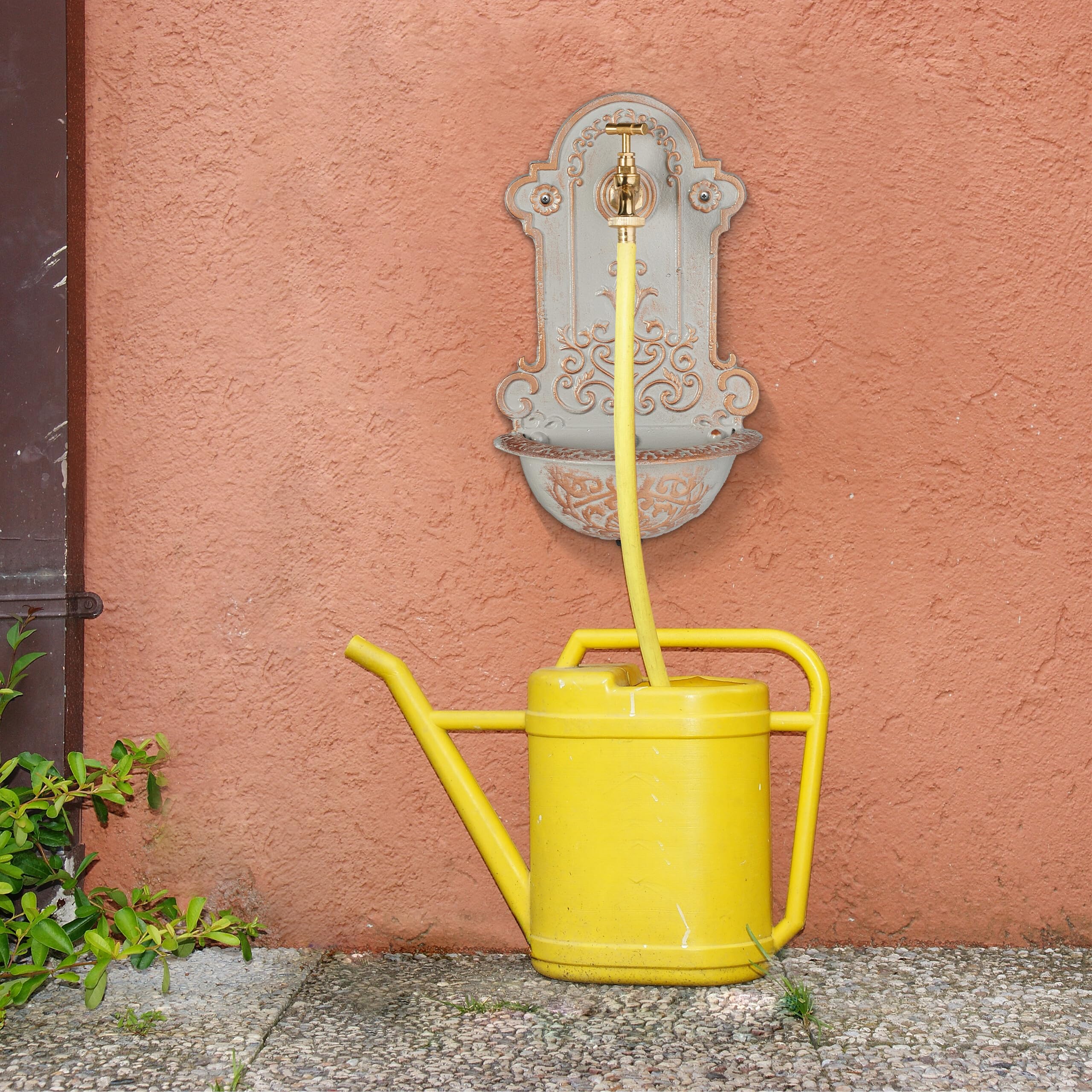 Relaxdays Fontana a Muro da Esterno, Fontanella Giardino, Vaschetta Rubinetto, Ghisa e Ottone, 36x22x10,5 cm, Oro Grigio