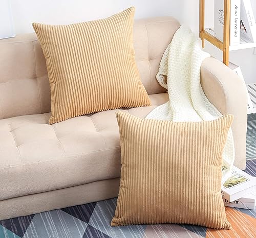 TangDepot, Juego de 2 fundas de almohada decorativas de pana a rayas de terciopelo sólido a rayas (14 x 14 pulgadas, 2 piezas, color caqui A19)