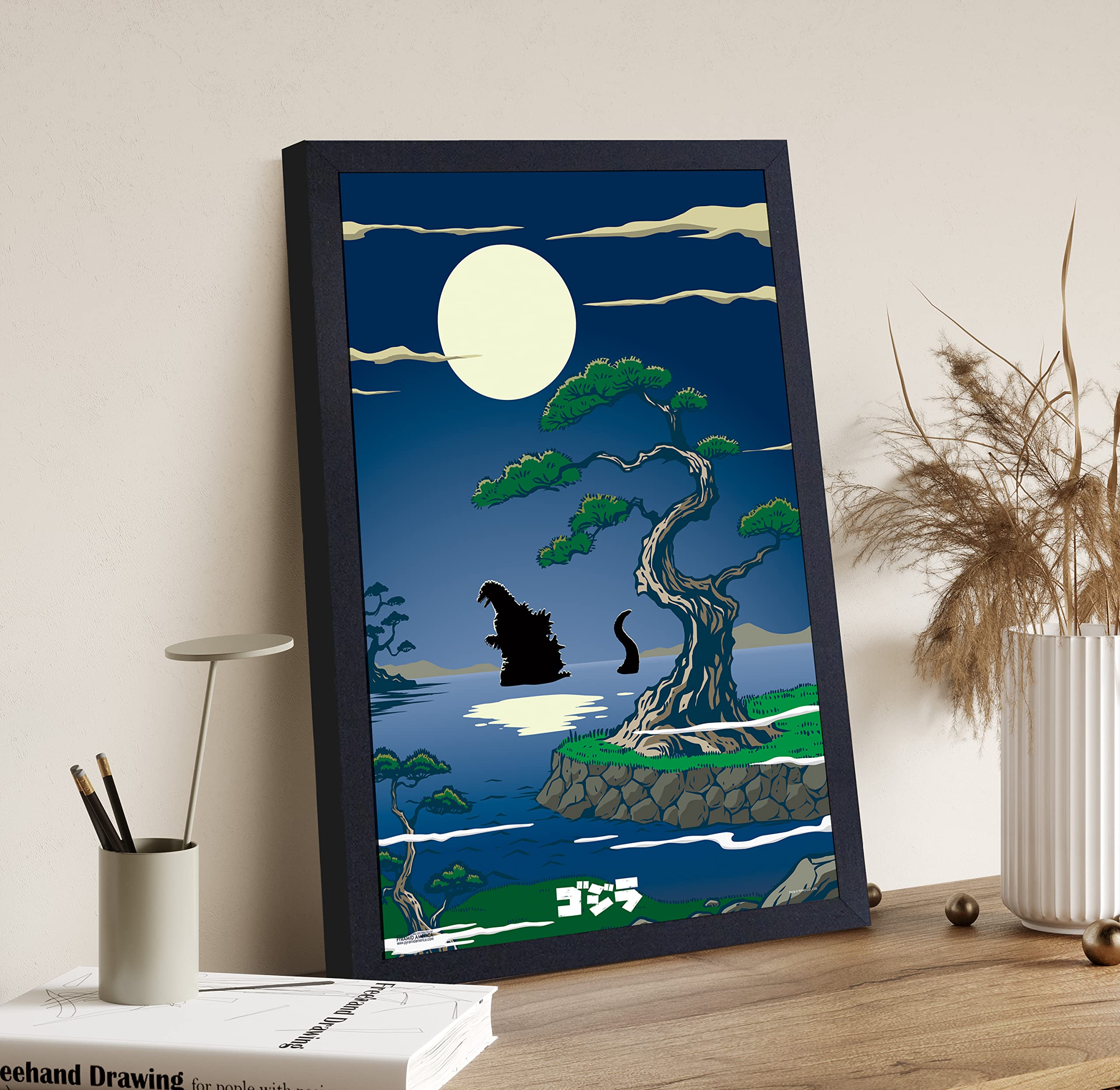 Amazon.com: Pyramid America - Godzilla Poster - Godzilla Moon - 11