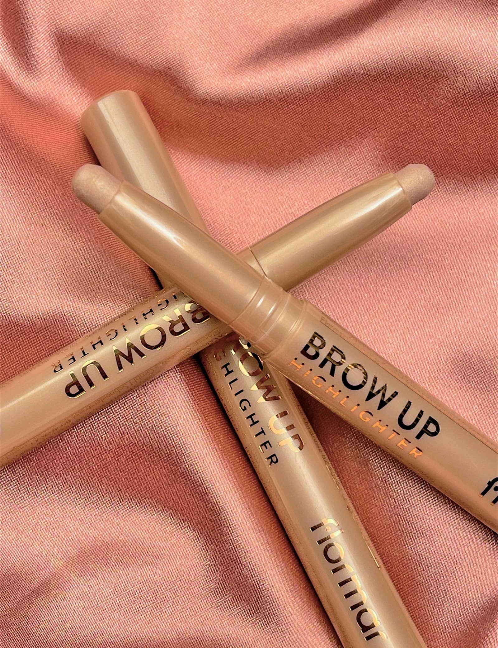 Brow Up Yumuşak Dokulu & Yoğun Işıltılı Asansörlü Kaş Altı Aydınlatma Kalemi