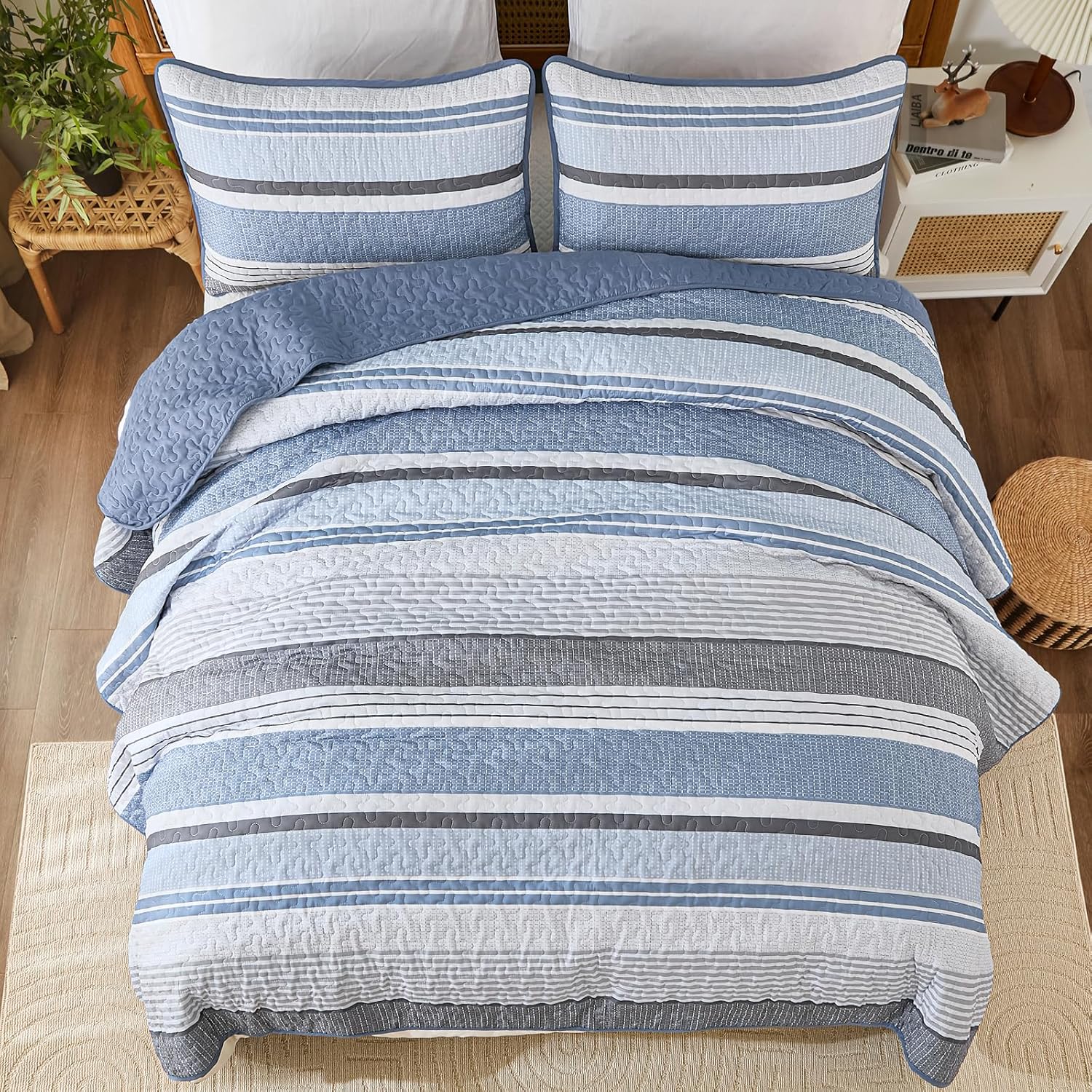Dintszyayue King Size Quilts Blue, 3 Pieces Boho Striped Bedspread Bedding for King Size Bed, Soft Lightweight Microfiber Bohemian Coverlet Set for All Season Quilts with 2 Pillowcases - Image 4