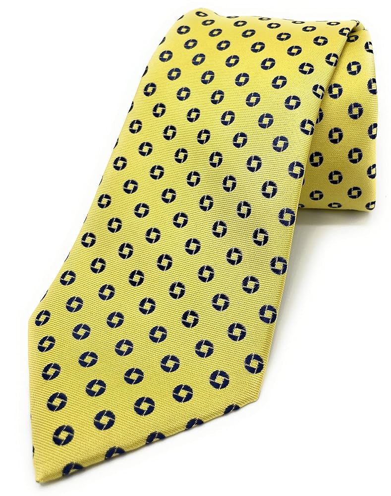 corbata color amarillo