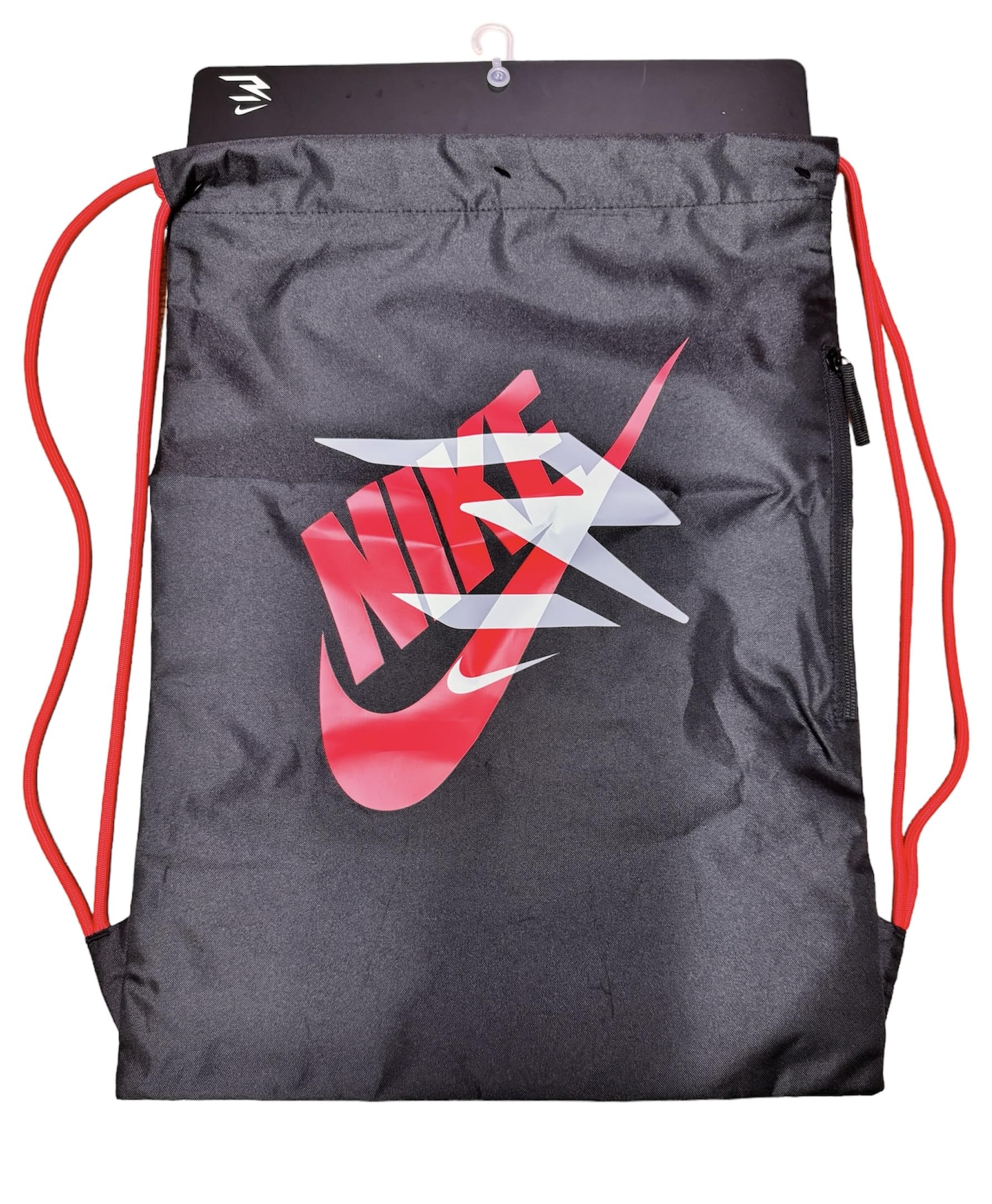 Amazon.co.jp: Nike 巾着バッグ (ブラック/アクションレッド