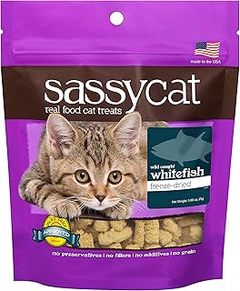 Herbsmith Sassy Cat Treats White Fish - Freeze Dried Whitefish Treats - All Natural Treats for Cats - Limited Ingredient Cat Treat - 0.88 oz