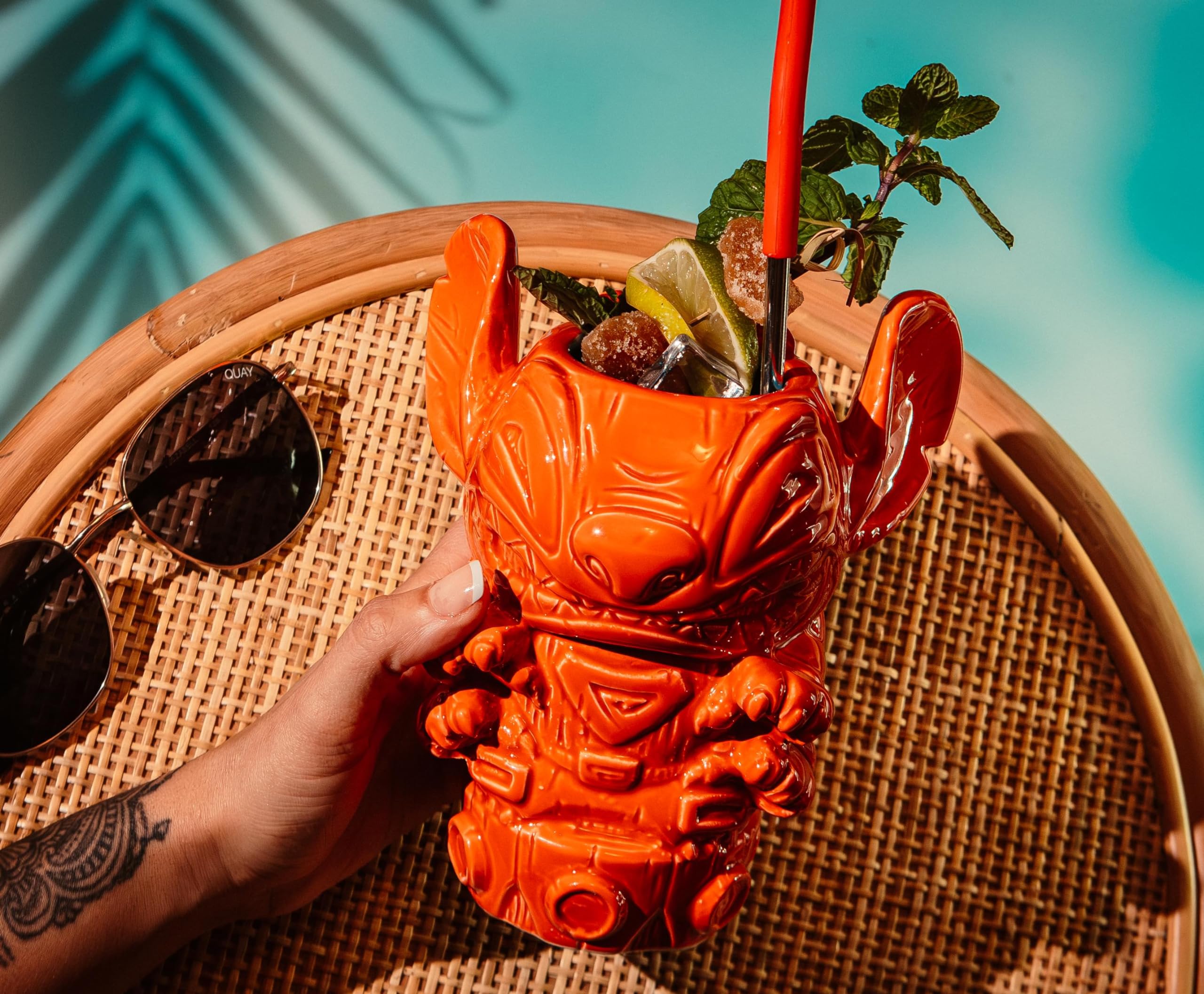 ホーンテッドマンション　マグカップgeeki tikis 時計　ディズニー　陶器 ホーンテッドマンション マグカップgeeki tikis 時計 ディズニー