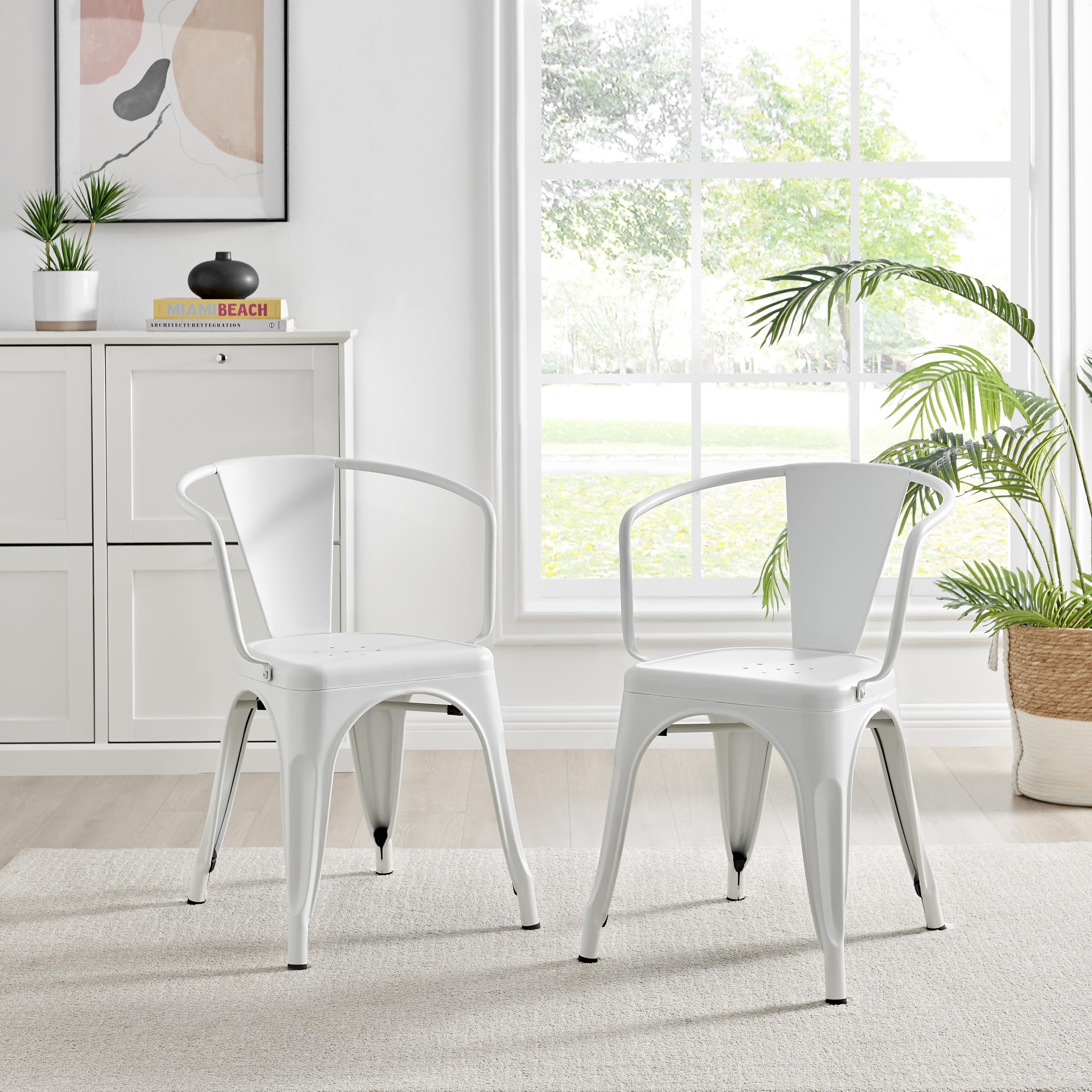Furniturebox UK Colton 2x White Metal Dining Chairs with Arms for Kitchen Or Dining Room Tolix Inspired Steel Powder Coated Stackable Lightweight Retro Bistro Industrial Dining Furniture Set of 2