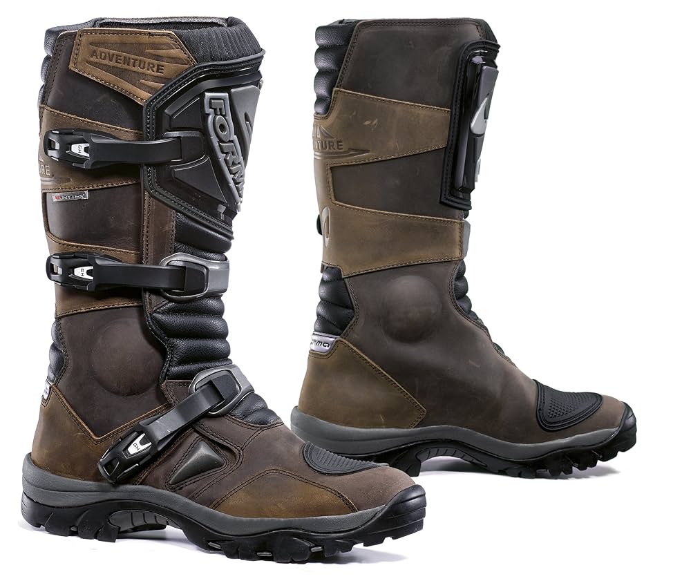 Forma Adventure Boots Brown 9 US 43 EU motorcycle boots featuring full-grain leather construction and waterproof design