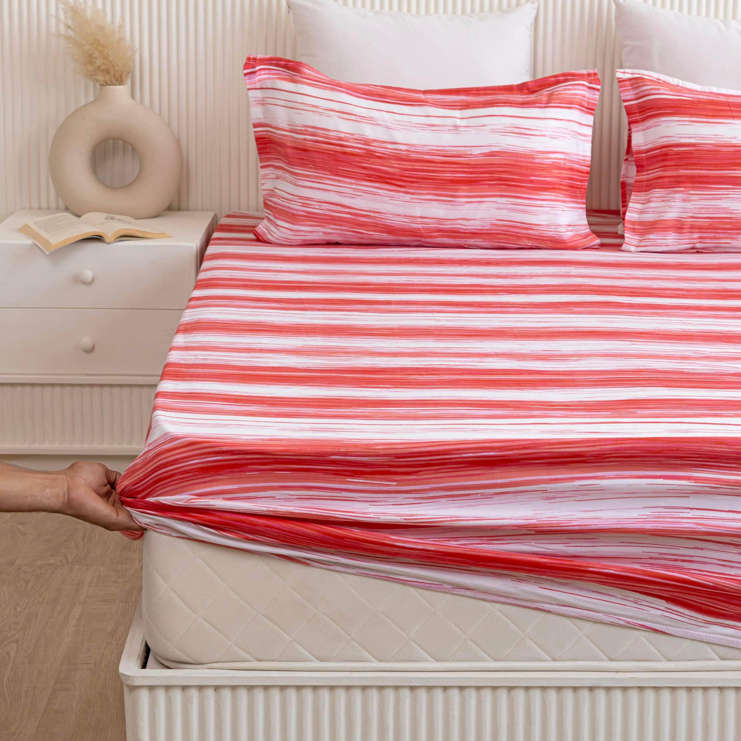 HOMEMONDE Fitted Bedsheet for Double-Size 210 TC Striped Printed Cotton Elasticated Fitted Sheet 72 x 72 Inch with 2 Pillow Cover 18 x 28 Inch - Pink