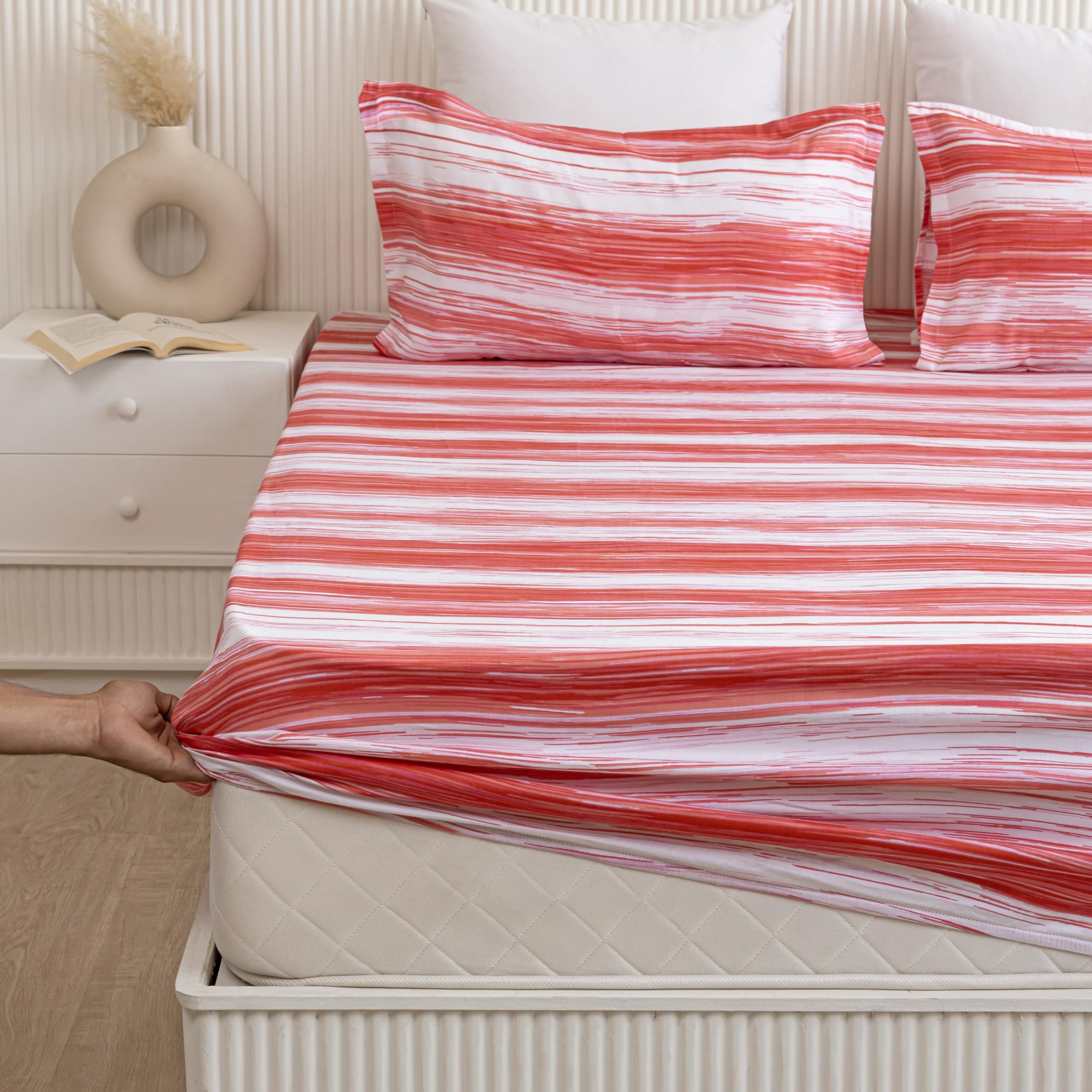 HOMEMONDE Fitted Bedsheet for Double-Size 210 TC Striped Printed Cotton Elasticated Fitted Sheet 78 x 60 Inch with 2 Pillow Cover 18 x 28 Inch - Pink