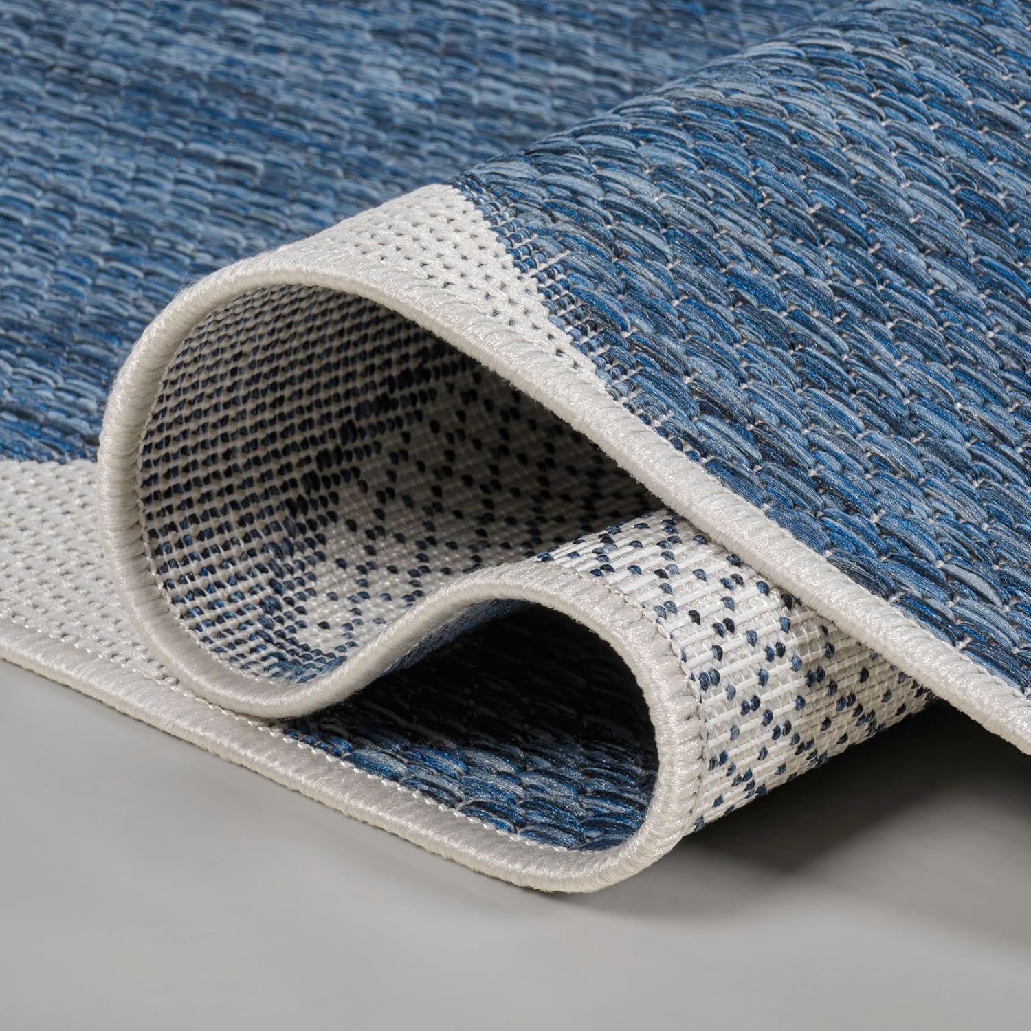 JONATHAN Y Geometric Organic Shapes Indoor Outdoor Runner Rug 2X8 Navy/Cream, Rayna Modern for Backyard, Patio, Porch, Easy-Cleaning, High Traffic, Pet-Friendly, Non-Shedding (TSN305B-28)