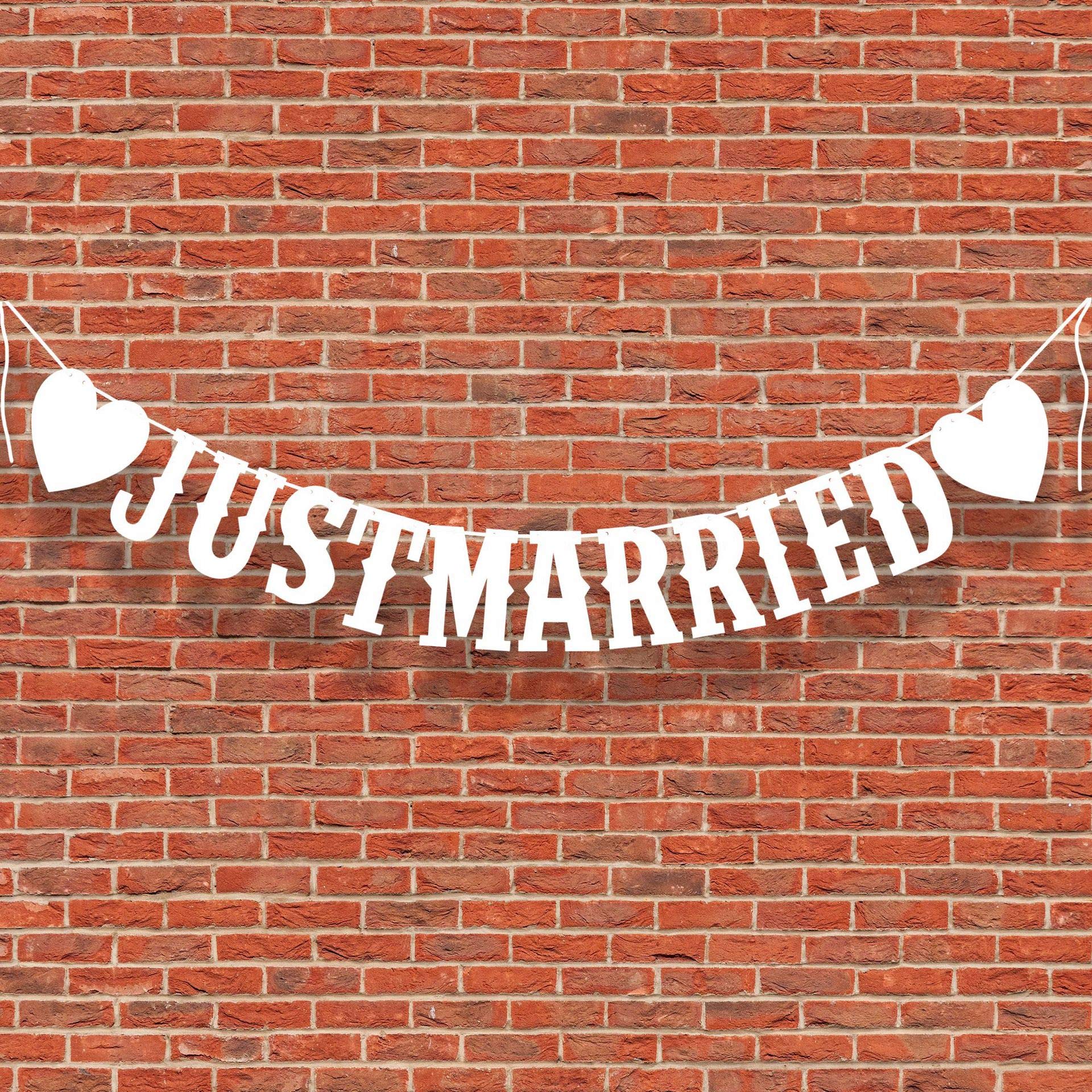 SWR just married banner Wedding Bunting Just Married Sign with heart for Bridal Shower Decorations,Photo Props and Car Decorations,White