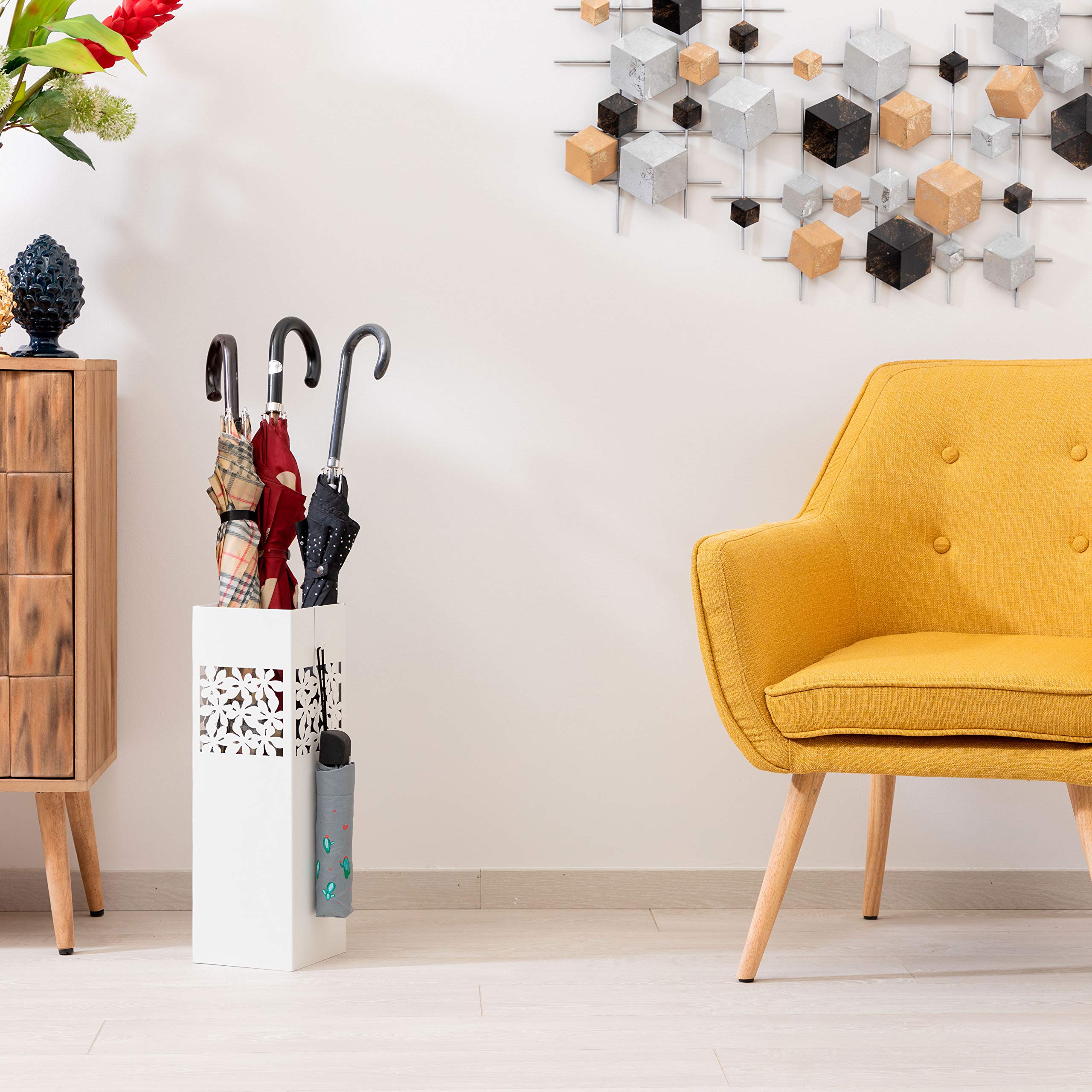 Baroni Home Paraplustandaard van modern design van metaal met uitsparing van het opschrift Parapluhouder in taupe met haak en afneembare regendruipbak, 15,5 x 15,5 x 49 cm
