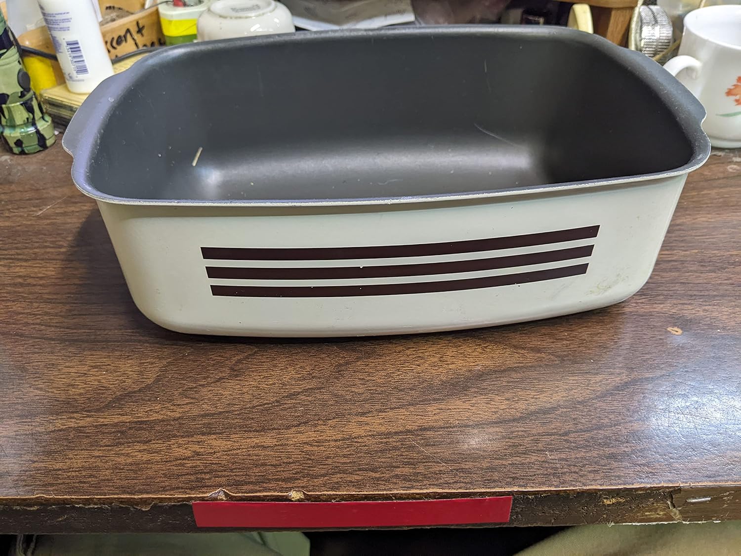 West Bend 4 QT Slow Cooker Base Beige With 3 Lines