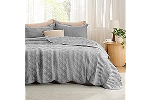 Bedsure Quilt Set: The Epitome of Tranquil Nights and Stylish Spaces