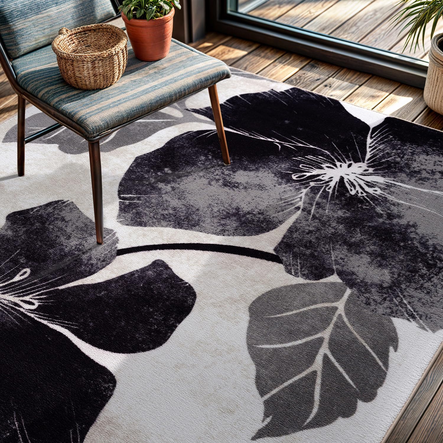 CAMILSON Solana Modern Floral 5x7 Area Rugs Non-Skid (Non-Slip) Rubber Backing Black and White Flowers Indoor Rug (5x7, Black White)