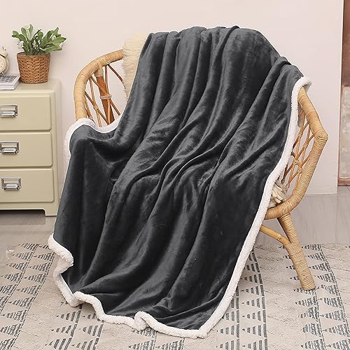 Miniatura 4 de Manta de sherpa gris carbón de Catalonia, manta de sofá de felpa esponjosa, manta súper suave y mullida, manta cálida y cómoda, regalo afectuoso, 50