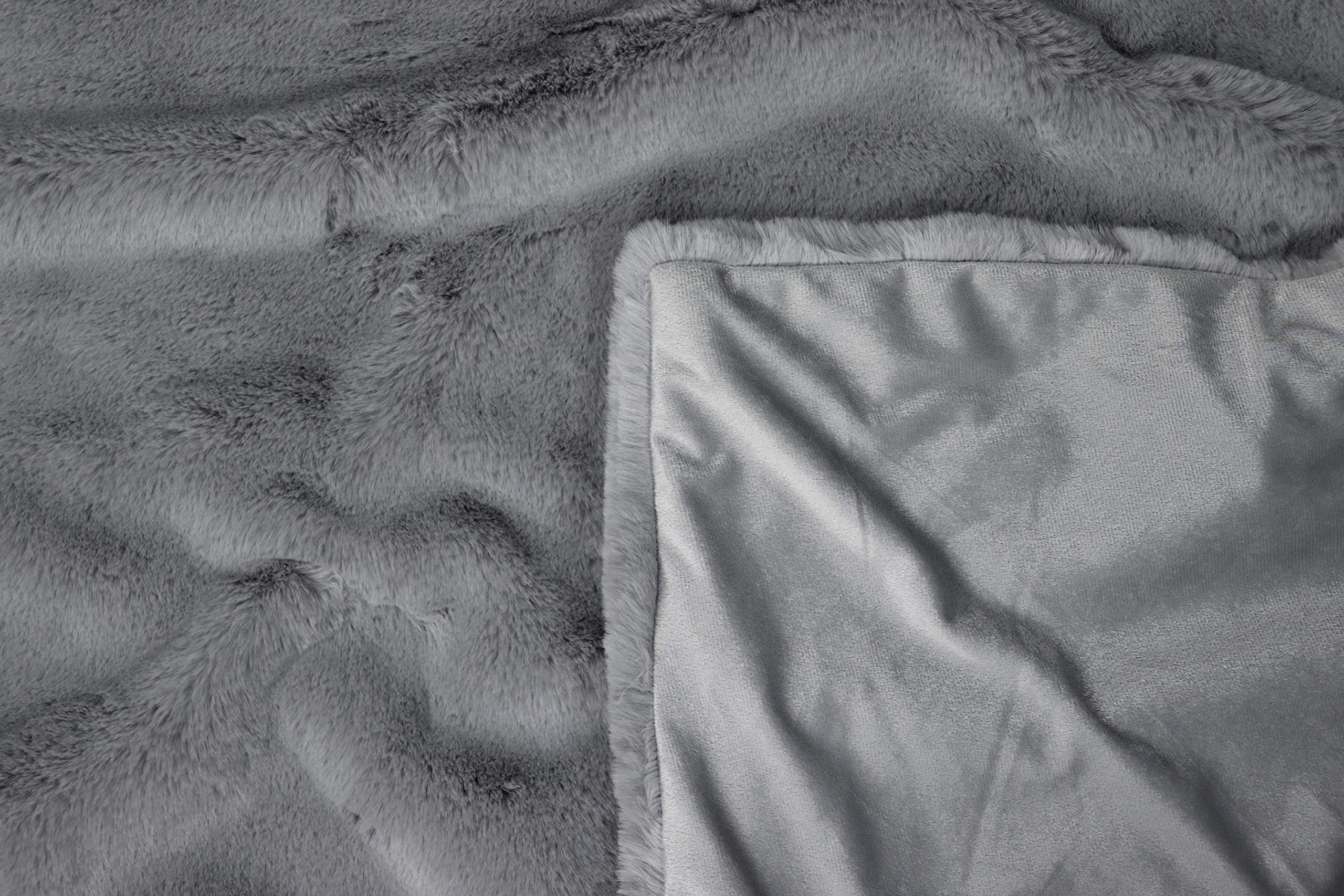 jilda-tex Wohn- Kuscheldecke Felloptik Rabbit Deluxe 750 GSM 150x200 220x240 cm Kunst-Felldecke (Hellgrau 220x240)