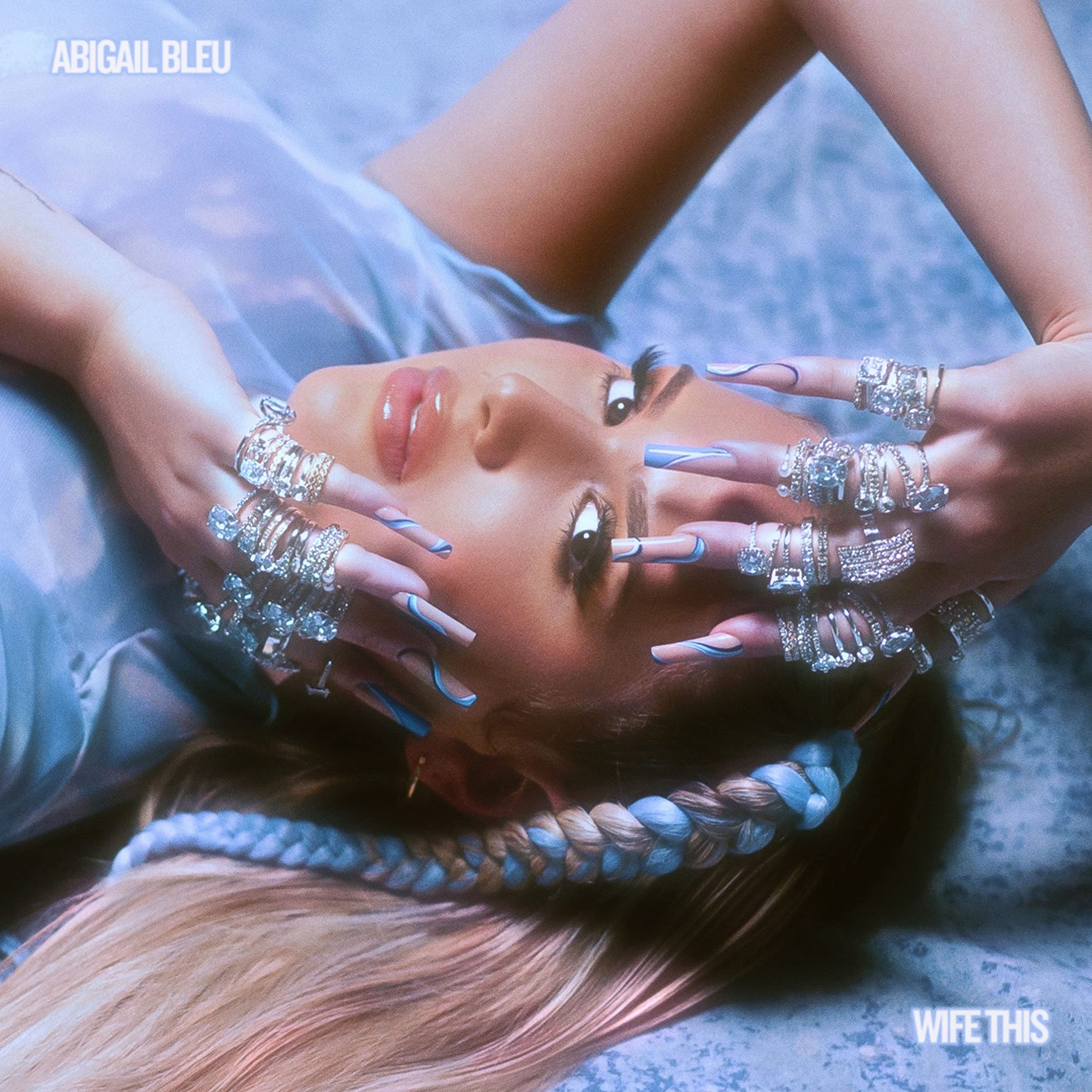 Abigail Bleu