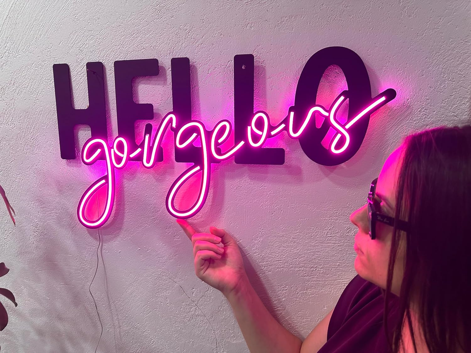 Hello Gorgeous Neon Metal Sign, Neon Wall Art, Beauty Salon Neon Sign, Led Neon Sign, Hello Sign, Neon Bar Pub Sign, Makeup Studio Decor, Girl's Bedroom Sign (Without Remote Control)