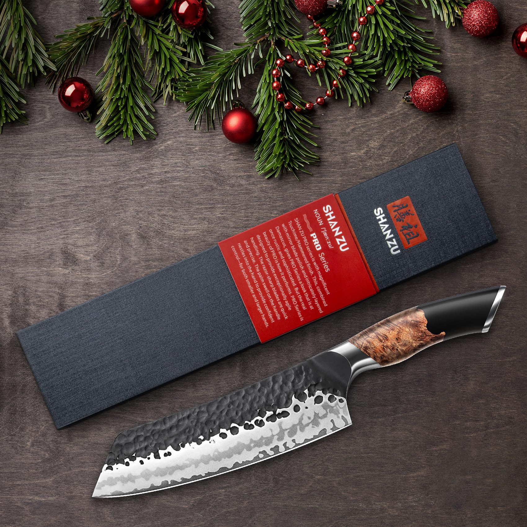 SHAN ZU Couteau Santoku Forgé à la Main, Couteau de Cuisine 18 cm, Acier à 7 Couches au Carbone de Haute Qualité, Manche en Bois d'érable