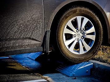 MAXSA 20031-RS Curb Ramp 23 L x 13 W x 5.5H lets you Drive over Curbs, | For Vehicles, Wheelchairs, Dollies Drive/ramp curbs/steps, 23 W x 5.5 H Cars/wheelchairs
