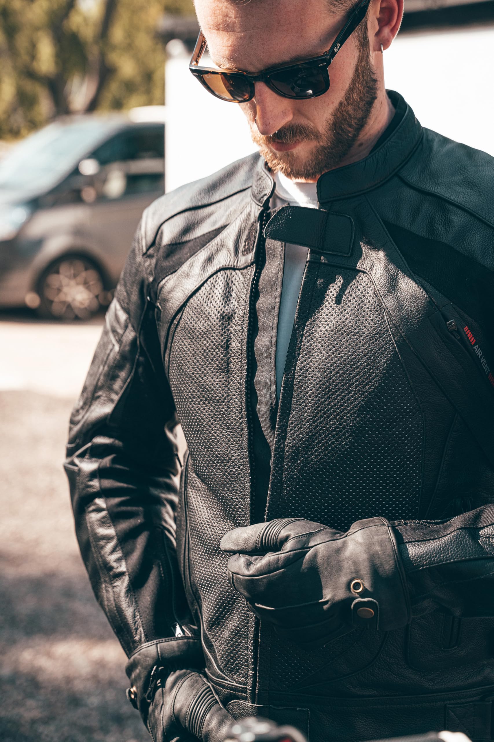 Texpeed Giacca da Moto in Pelle da Uomo – Giacca Racing Traforata per Motociclisti con Protezioni Biker (EN 1621-1) – Nero – M