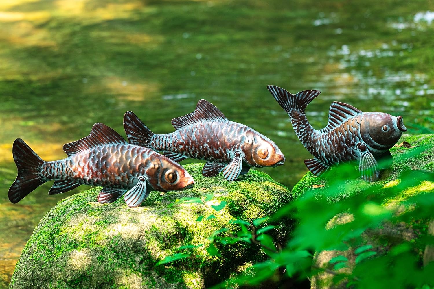 Outdoor Garden Statues Koi Fish Decor,Antique Copper Garden Sculptures & Statues for Outside,Patio,Backyard,Pond,Home,Decorations,Metal Yard Art Fish Stakes,Gifts for Mom Grandma,Set of 3