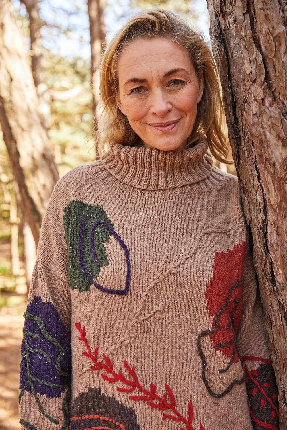 Knitting Pattern Ladies Hedgerow Sweater - Sirdar Haworth Tweed DK - 10694