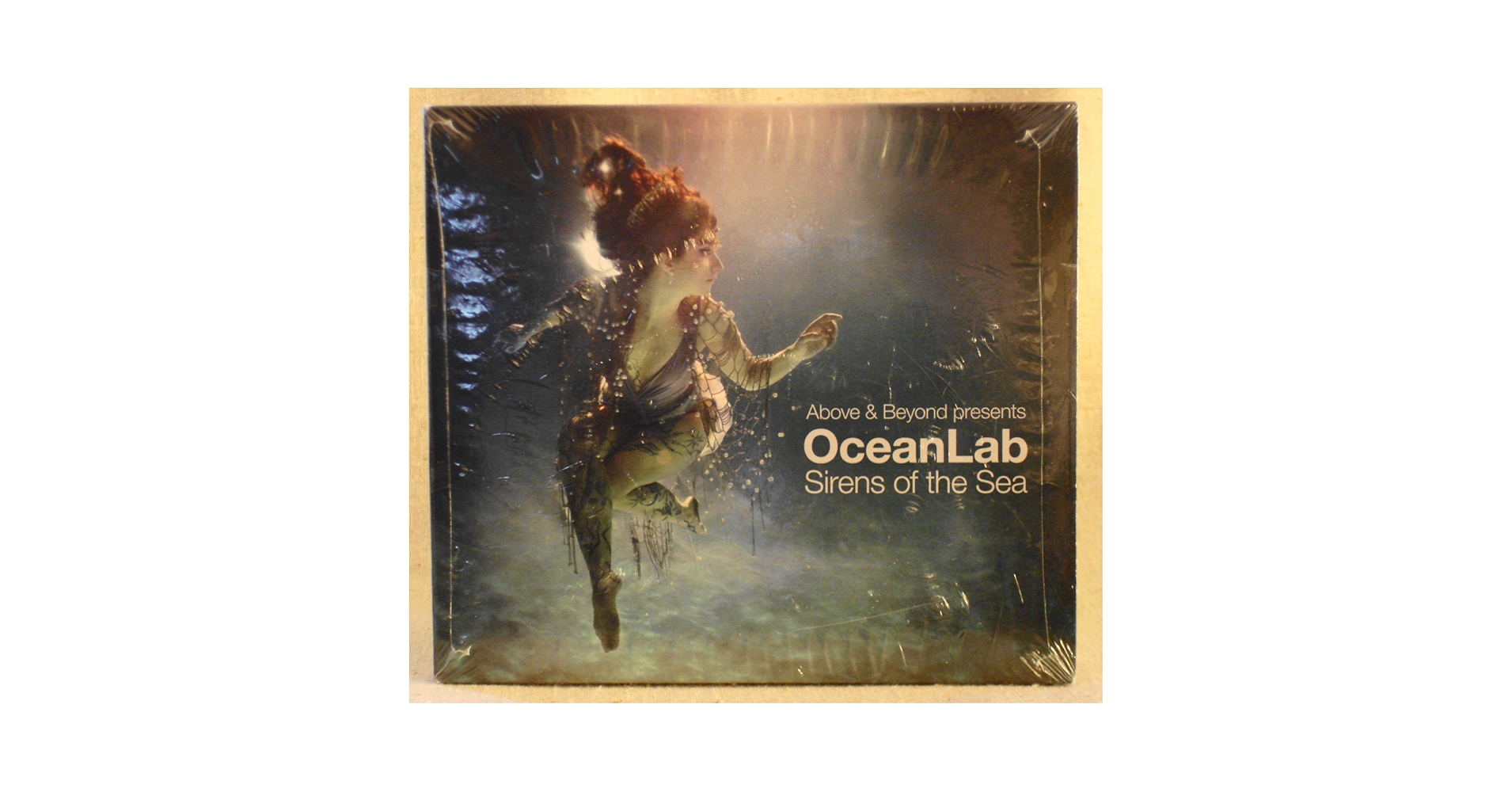 洋楽 OceanLab - Sirens of the Sea 12