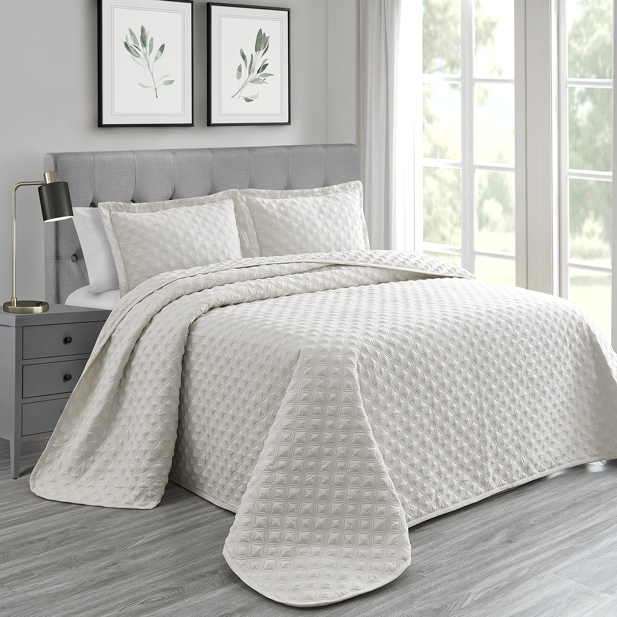 PHRIXUS Quilt King Bedspread Beige (118"x106"), Cal King Comforter Cover Lightweight, Oversized Coverlet Set Summer Bedspread (1 Quilt,2 Pillow Shams)
