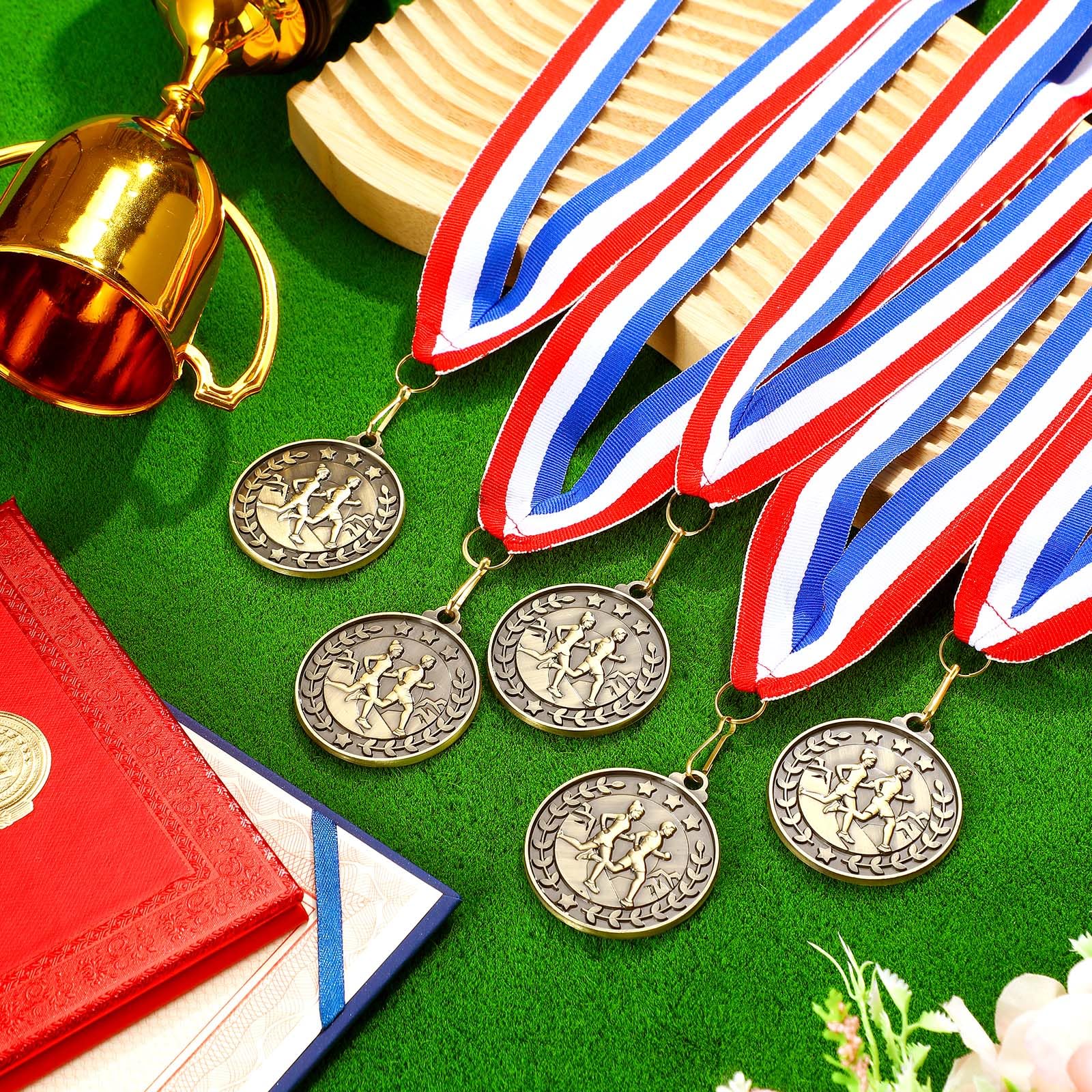 Remuuly 60 medallas de premio a granel de 2 pulgadas, ganador del premio de oro de metal con cintas para el cuello, premio de premio para torneos, partidos, equipos de competición deportiva, adultos
