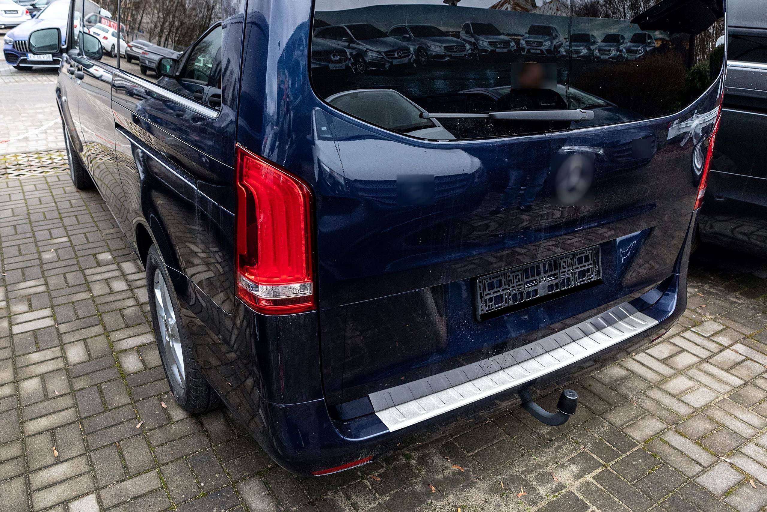 Aroba AR1150-PB Edelstahl Schwarz Pulverbeschichtet Ladekantenschutz kompatibel mit Mercedes Benz V Klasse & Vito ab BJ. 5.2014> passgenau Abkantung Farbe Schwarz