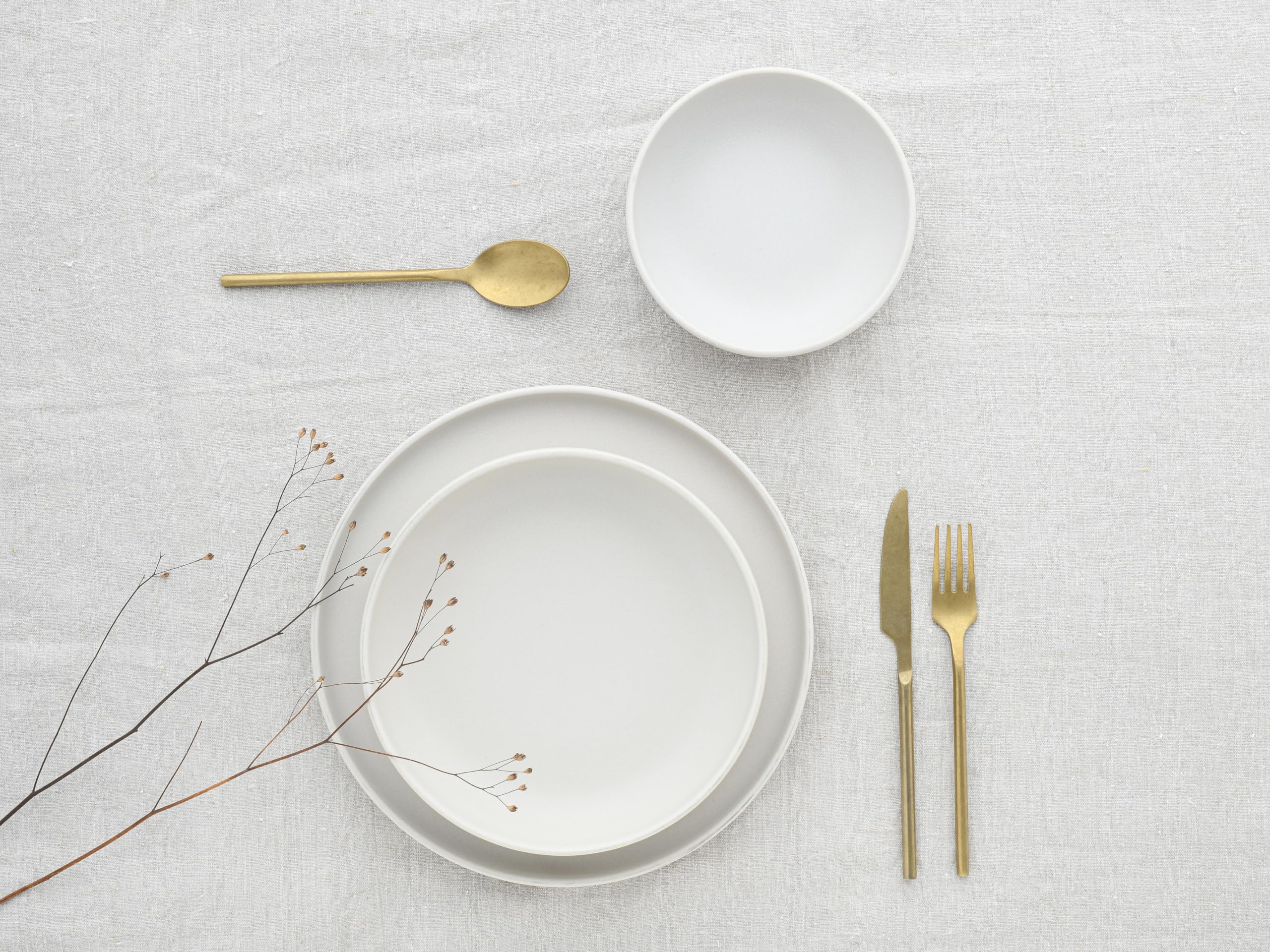 CreaTable, 33065, Serie Uno offwhite, 12-teiliges Geschirrset, Teller Set aus Steinzeug, spülmaschinen- und mikrowellengeeignet, Made in Portugal