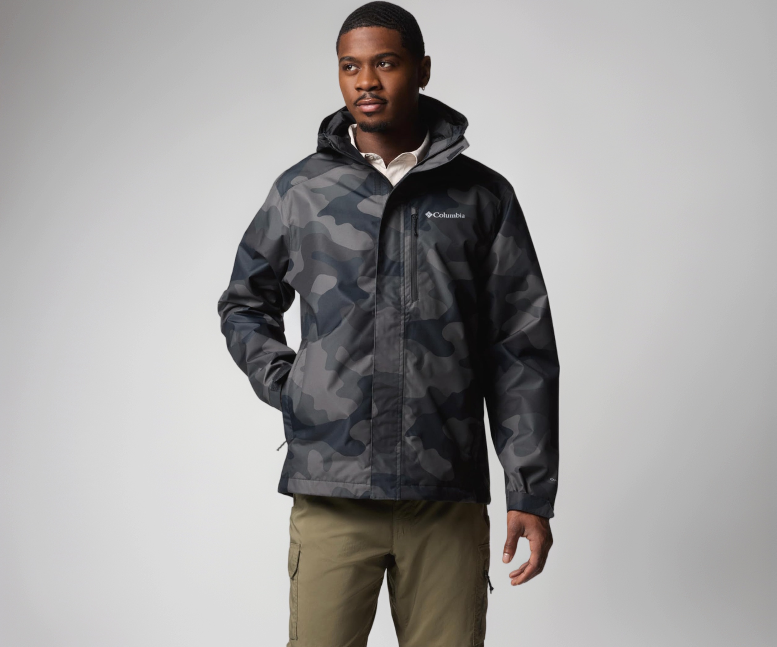 Columbia Men Black Omni Tech Waterproof Hikebound II Printed Rain