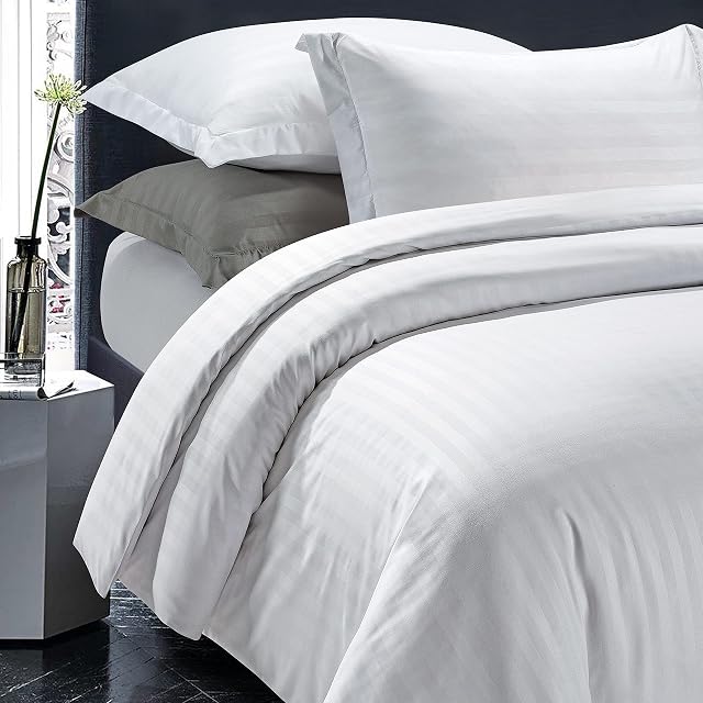 MOONLIGHT20015 King Size Duvet Set - White Stripes Soft Bedding Duvet Cover Kingsize Duvet Cover Sets with 2 Pillowcases (White, King)