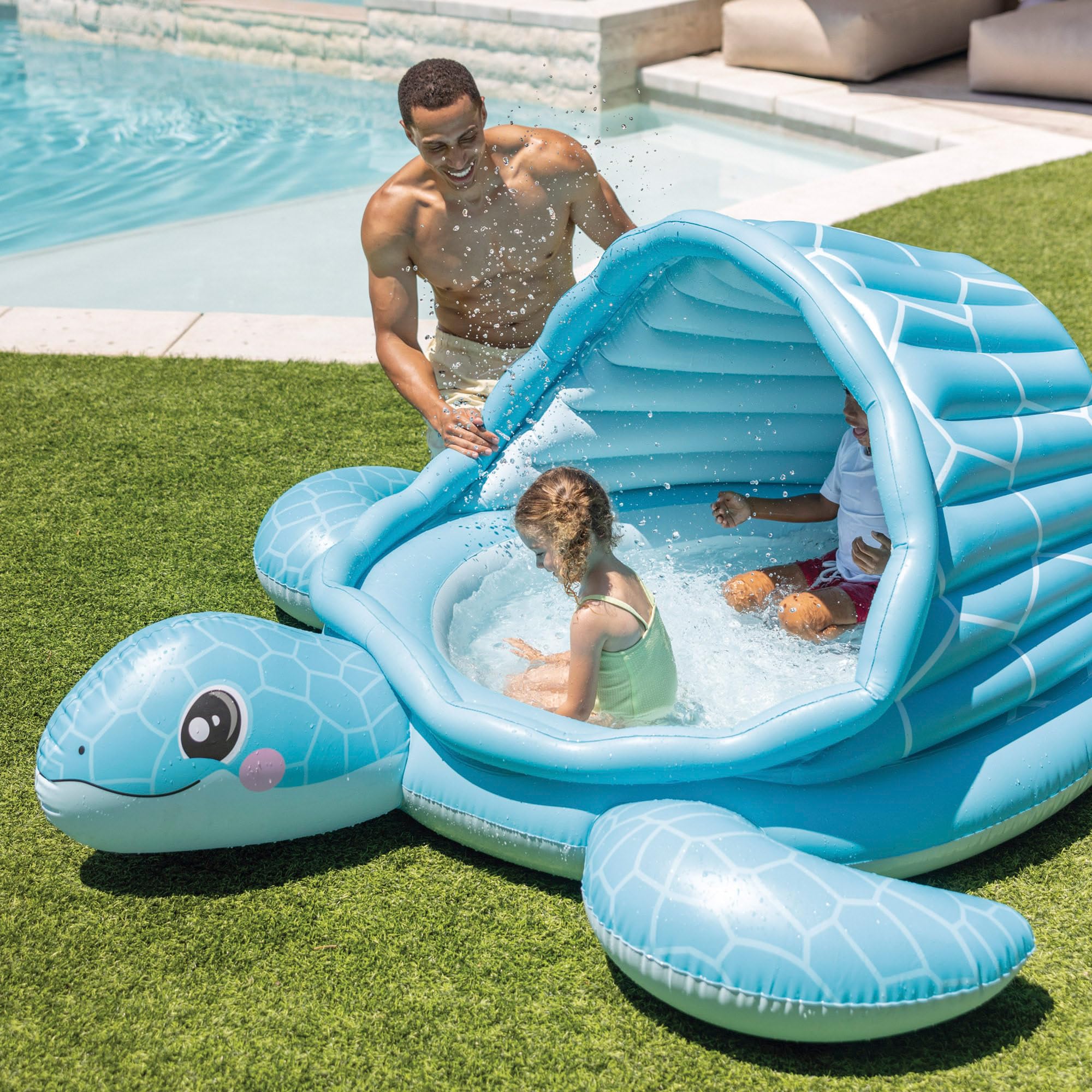 Intex Centre de Jeu Gonflable, Motif Tortue Bleue, 218 x 206 x 97 cm, Capote de Soleil, 100 balles Multicolores, fenêtre Transparente, Patch réparation, piscines pour Enfants (48677)