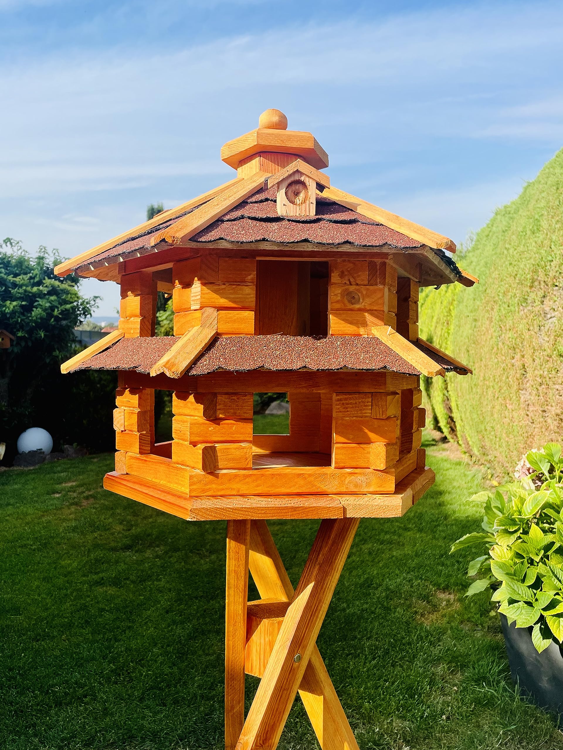 Vogelvilla XL karmnik sześciokąt, podwójny kij drewniany domek dla ptaków + stojak brązowy/czerwony
