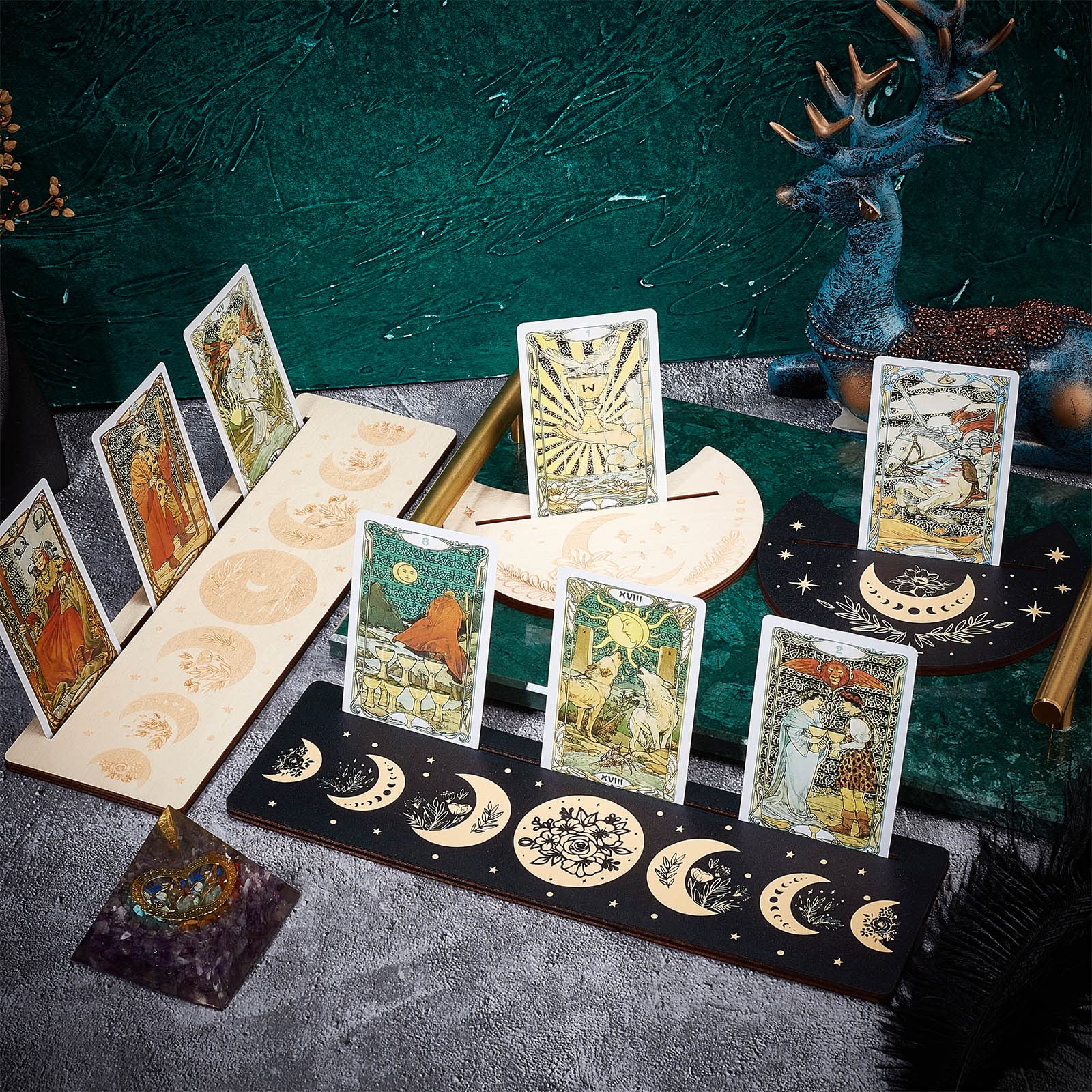 GORGECRAFT 4 Pezzi Porta Carte Tarocchi In Legno Fasi Lunari Serpente Teschio con Fiori Carta Tarocchi Modello Nero Altare Rettangolare Porta Carte A Forma di Luna per Strumenti Divinazione