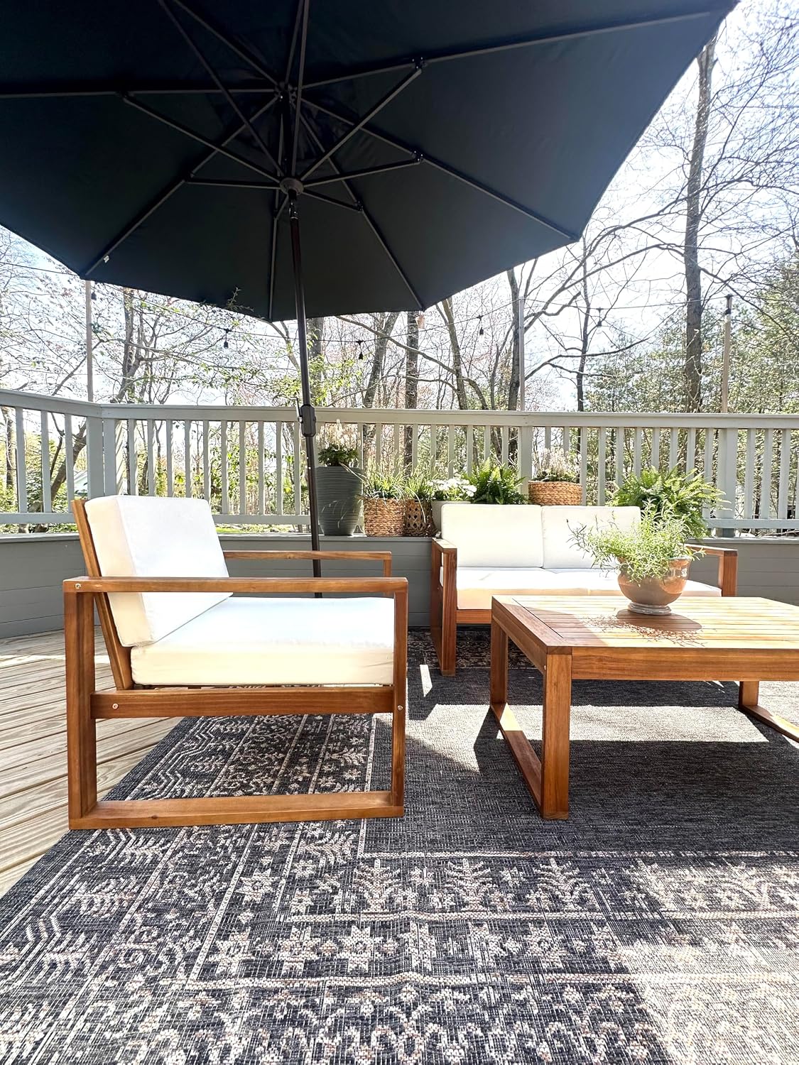 SAFAVIEH Washable Rug Outdoor Courtyard Collection - 6'7" x 9'6", Black & Natural, Non-Shedding & Easy Cleaning, Ideal for Patio, Backyard, Mudroom (CY8482-37321)
