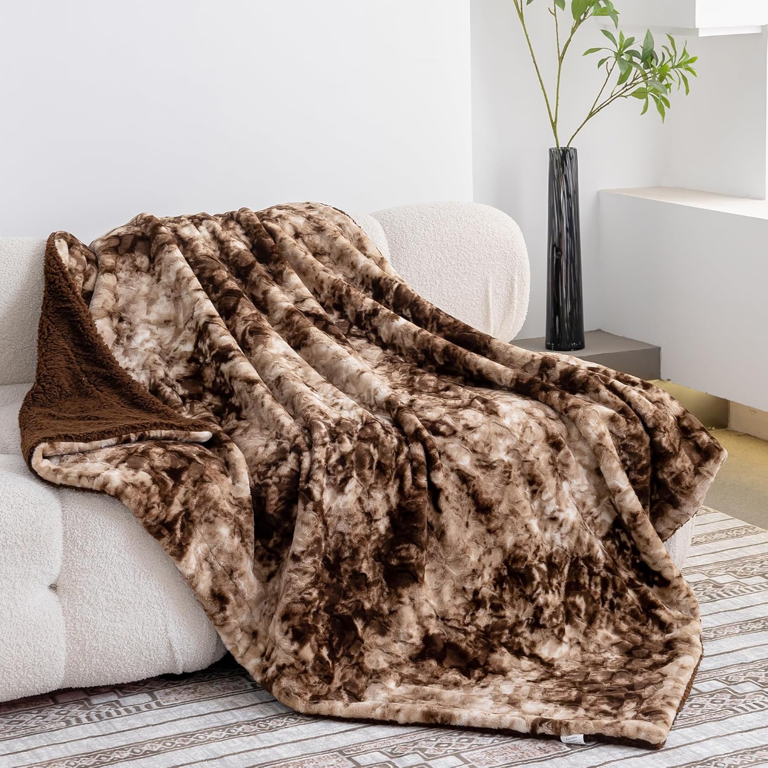 Super Soft Faux Rabbit Fur & Fleece Sherpa Throw Blanket - Ultra Soft Reversible Brushed Tie-dye Throw Blanket for Sofa,Bed and Couch,White,Taupe, 50"x60" - Image 3