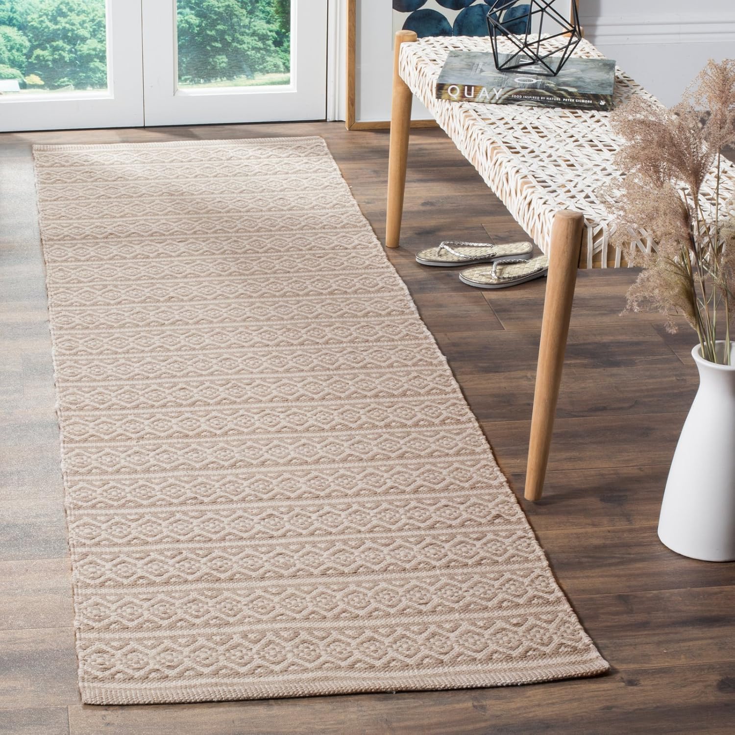 Ivory and Grey 6' x 9' Handwoven Cotton Area Rug